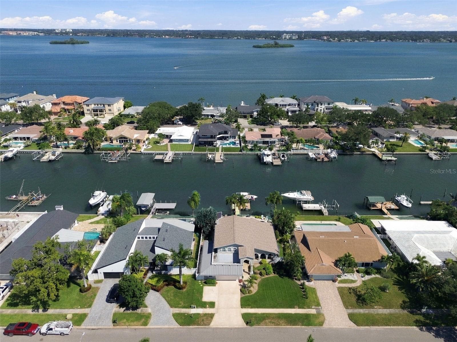 Single Family Residence at 707 SNUG IS, CLEARWATER BEACH, photo 79 of 85