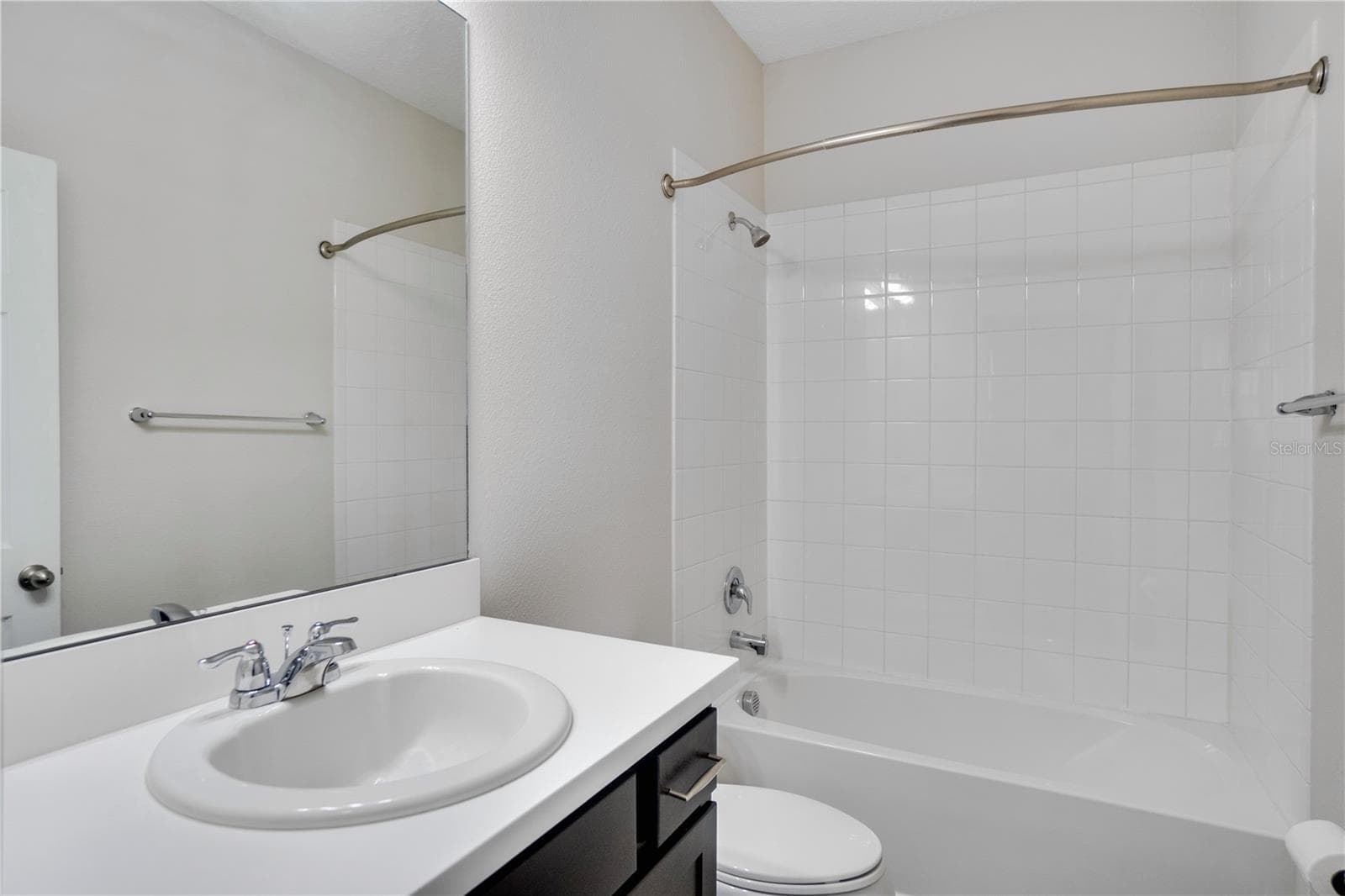 Single Family Residence at 920 GRAND HILLTOP DR, APOPKA, photo 12 of 23
