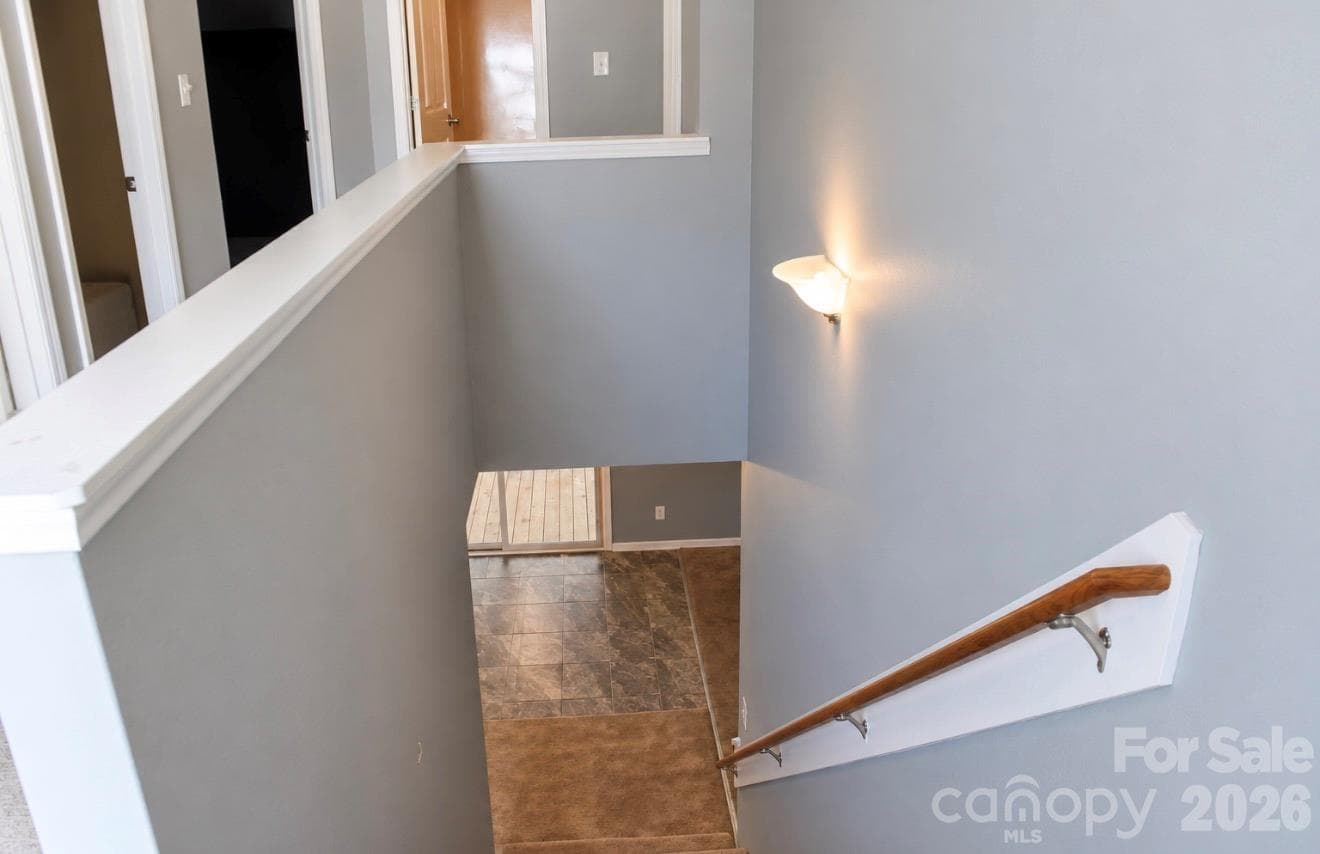 Single Family Residence at 103 Jade Circle, Knightdale, photo 20 of 37
