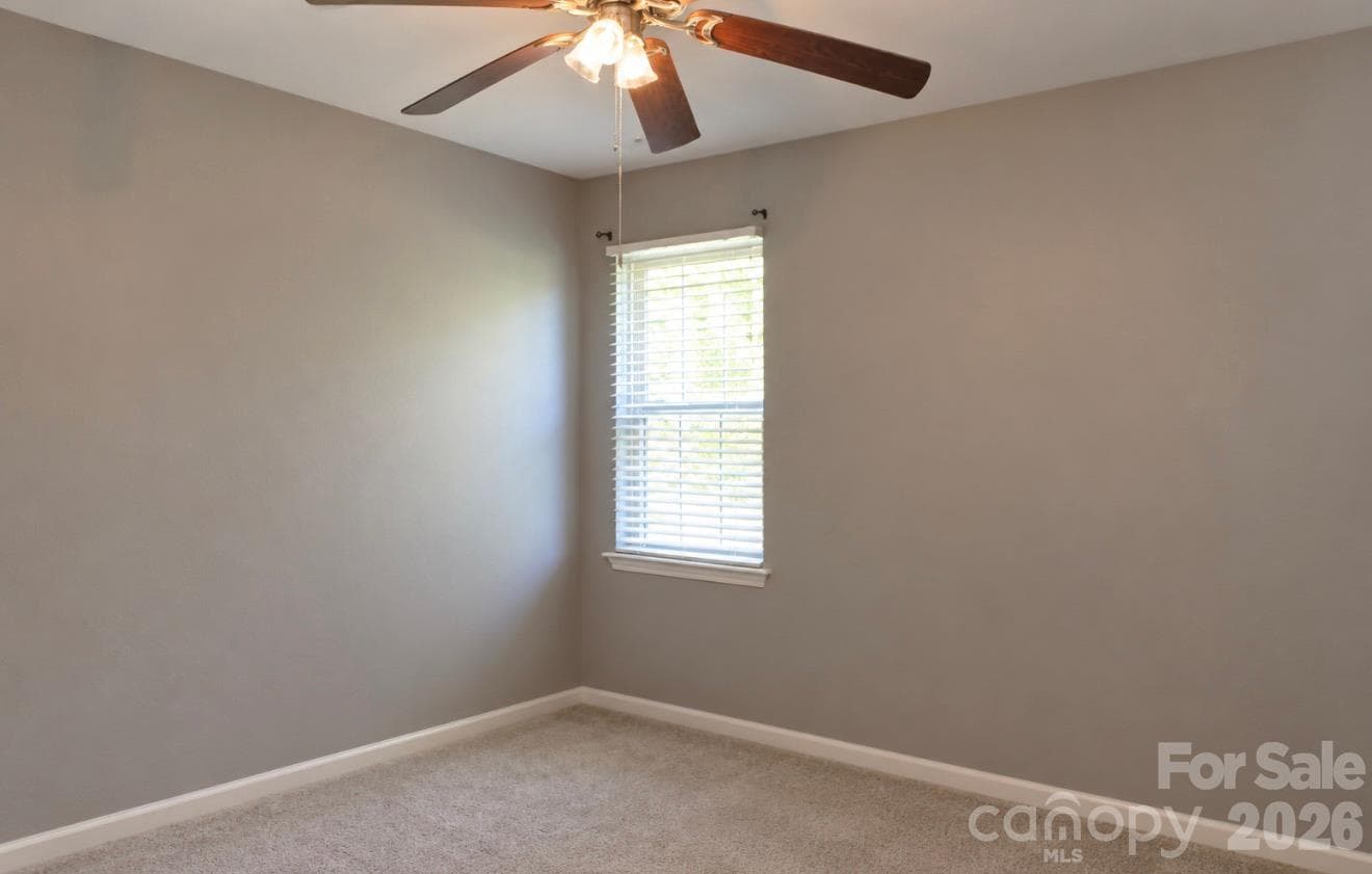 Single Family Residence at 103 Jade Circle, Knightdale, photo 30 of 37
