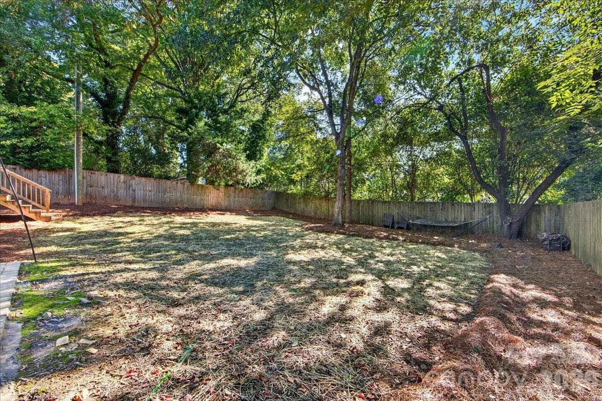 Single Family Residence at 2814 Virginia Avenue, Charlotte, photo 43 of 45