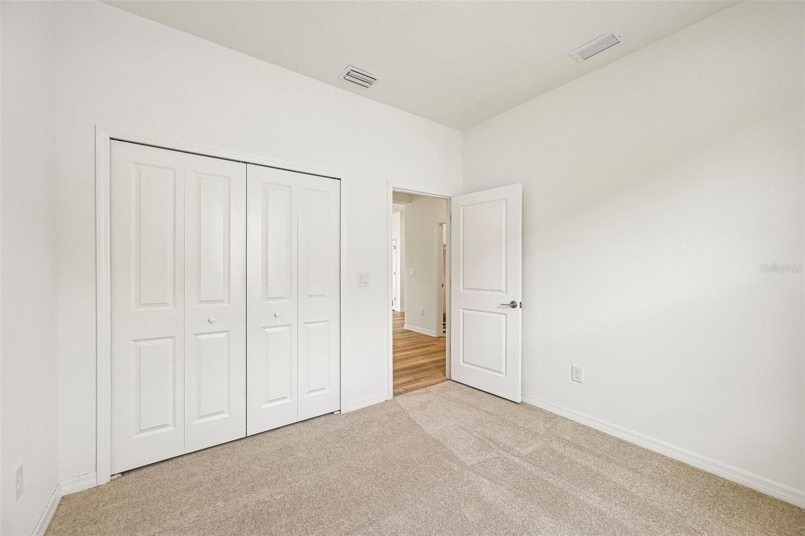 Single Family Residence at 8721 CANARD CV, PALMETTO, photo 20 of 29