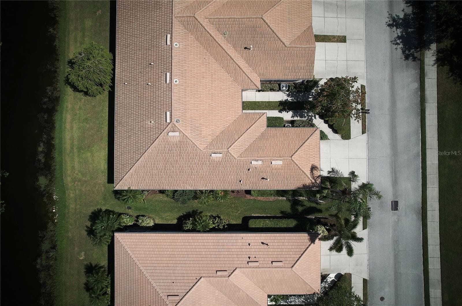 Villa at 4269 CASCADE FALLS DR, SARASOTA, photo 31 of 44