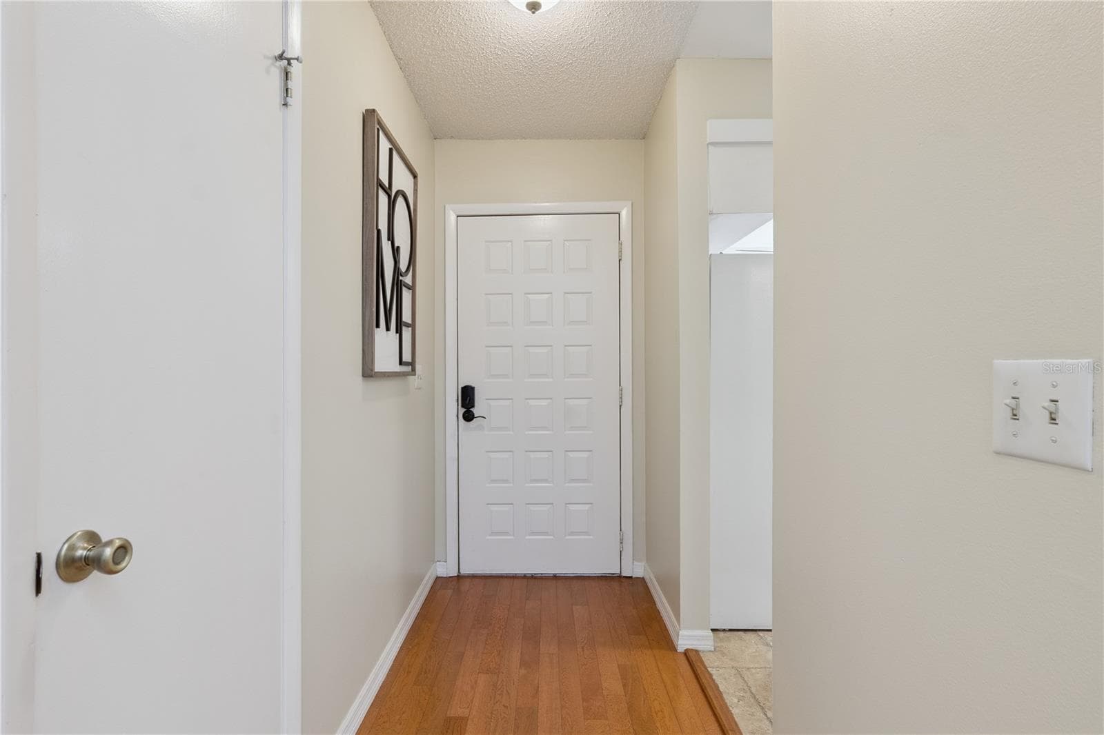 Townhouse at 440 EVESHAM PL, LONGWOOD, photo 8 of 48