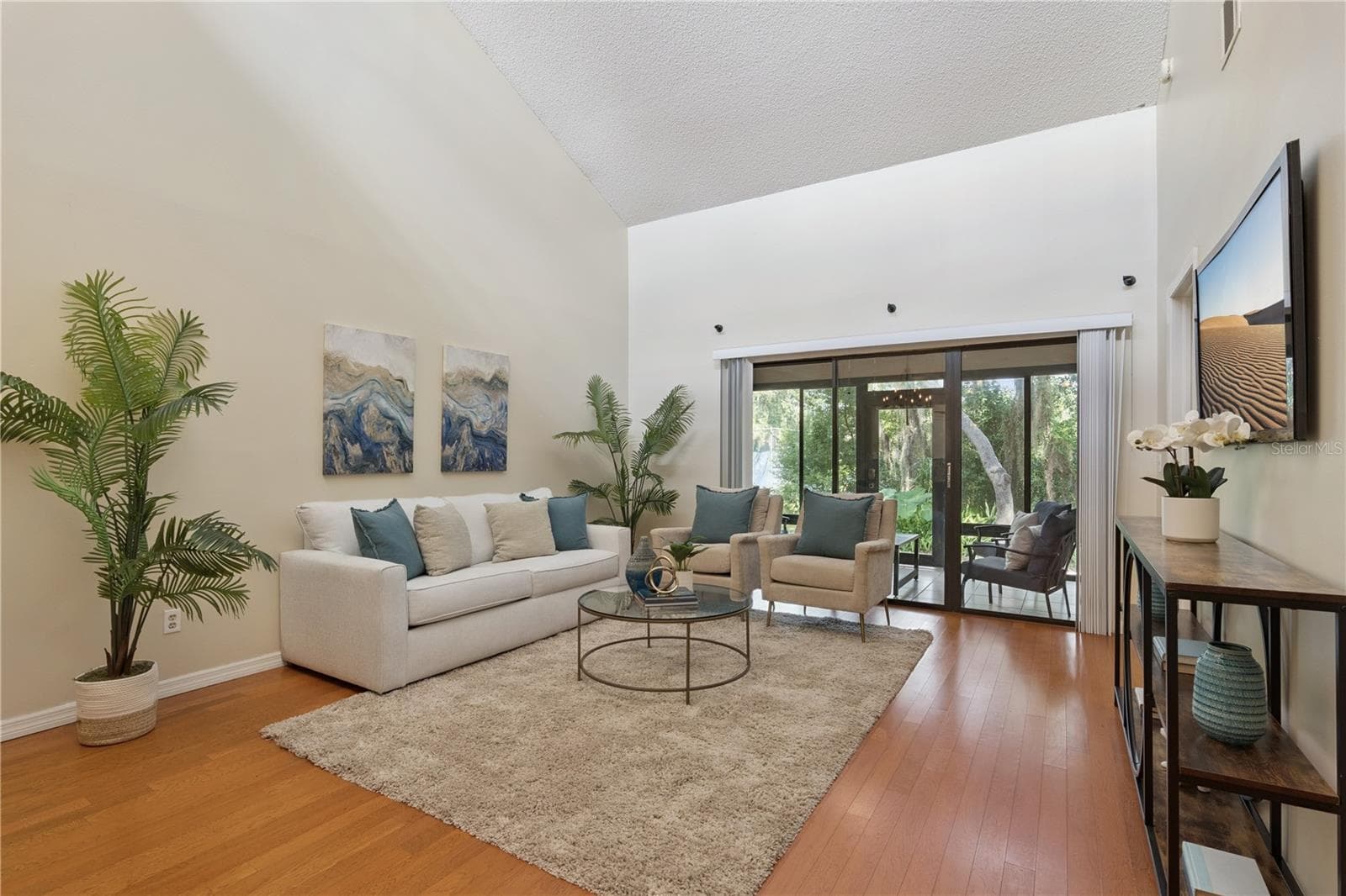 Townhouse at 440 EVESHAM PL, LONGWOOD, photo 10 of 48