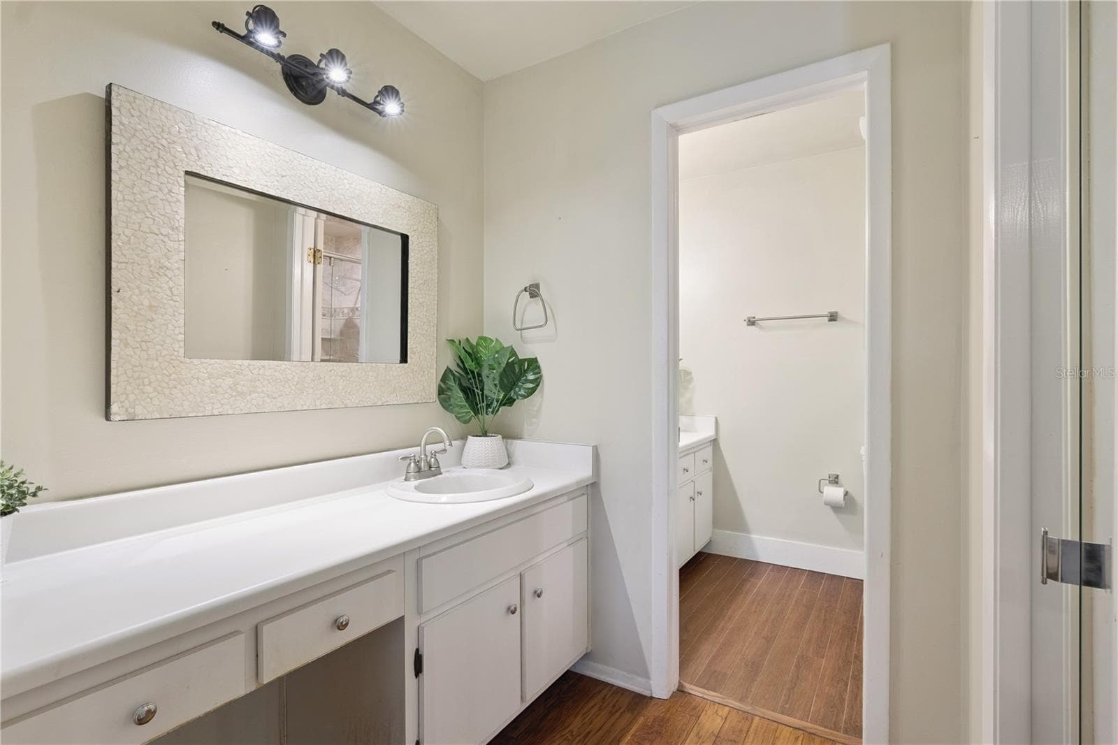Townhouse at 440 EVESHAM PL, LONGWOOD, photo 29 of 48