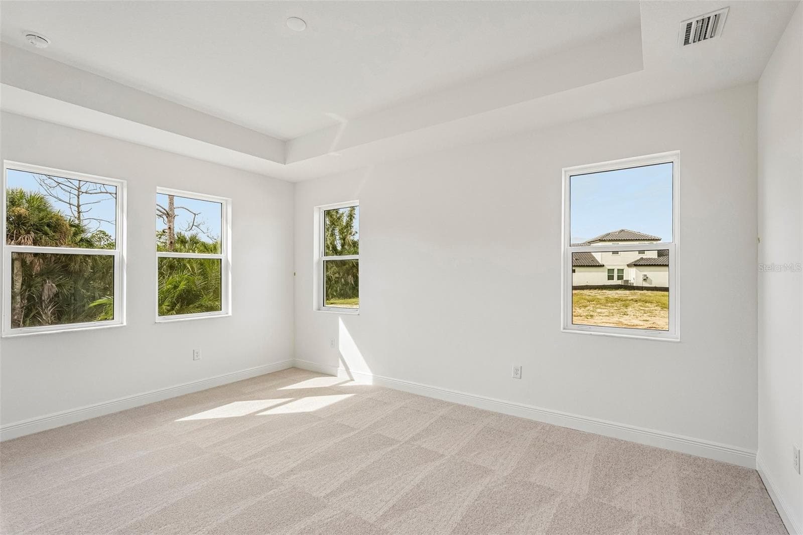 Single Family Residence at 9706 CRYSTAL ISLES CIR, SARASOTA, photo 20 of 31