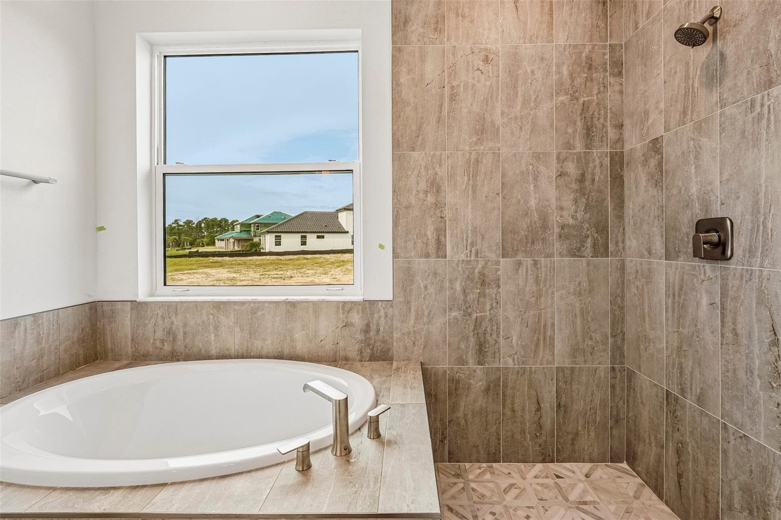 Single Family Residence at 9706 CRYSTAL ISLES CIR, SARASOTA, photo 23 of 31