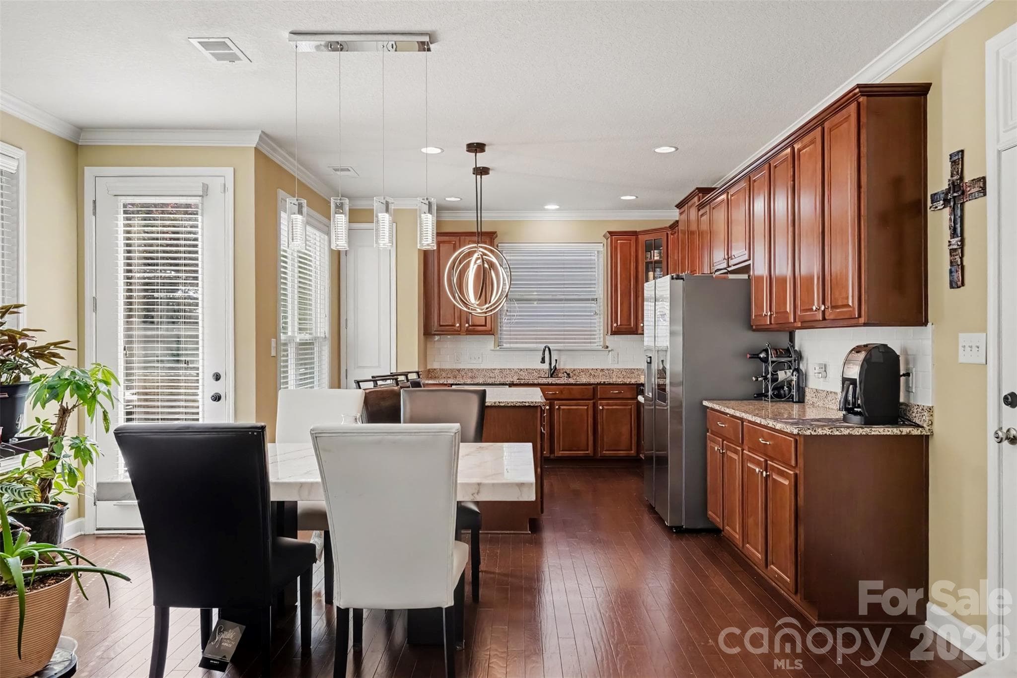 Single Family Residence at 270 Perennial Drive NW, Concord, photo 11 of 35