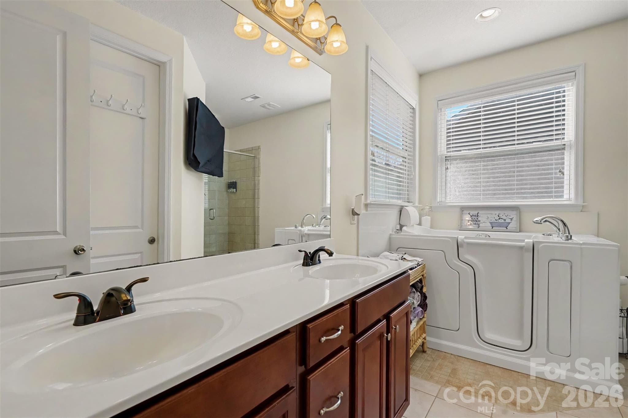 Single Family Residence at 270 Perennial Drive NW, Concord, photo 20 of 35