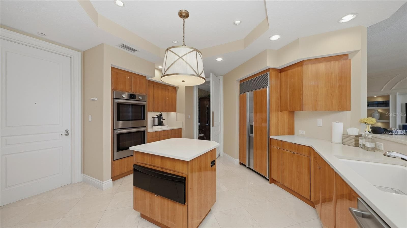 Condominium at ORCHID BEACH CLUB RESIDENCES, SARASOTA, photo 25 of 93