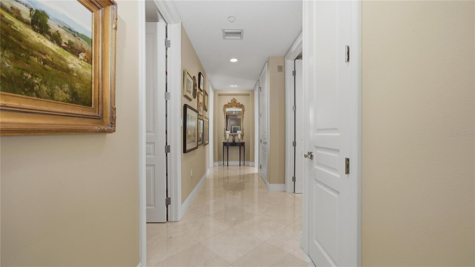 Condominium at ORCHID BEACH CLUB RESIDENCES, SARASOTA, photo 32 of 93