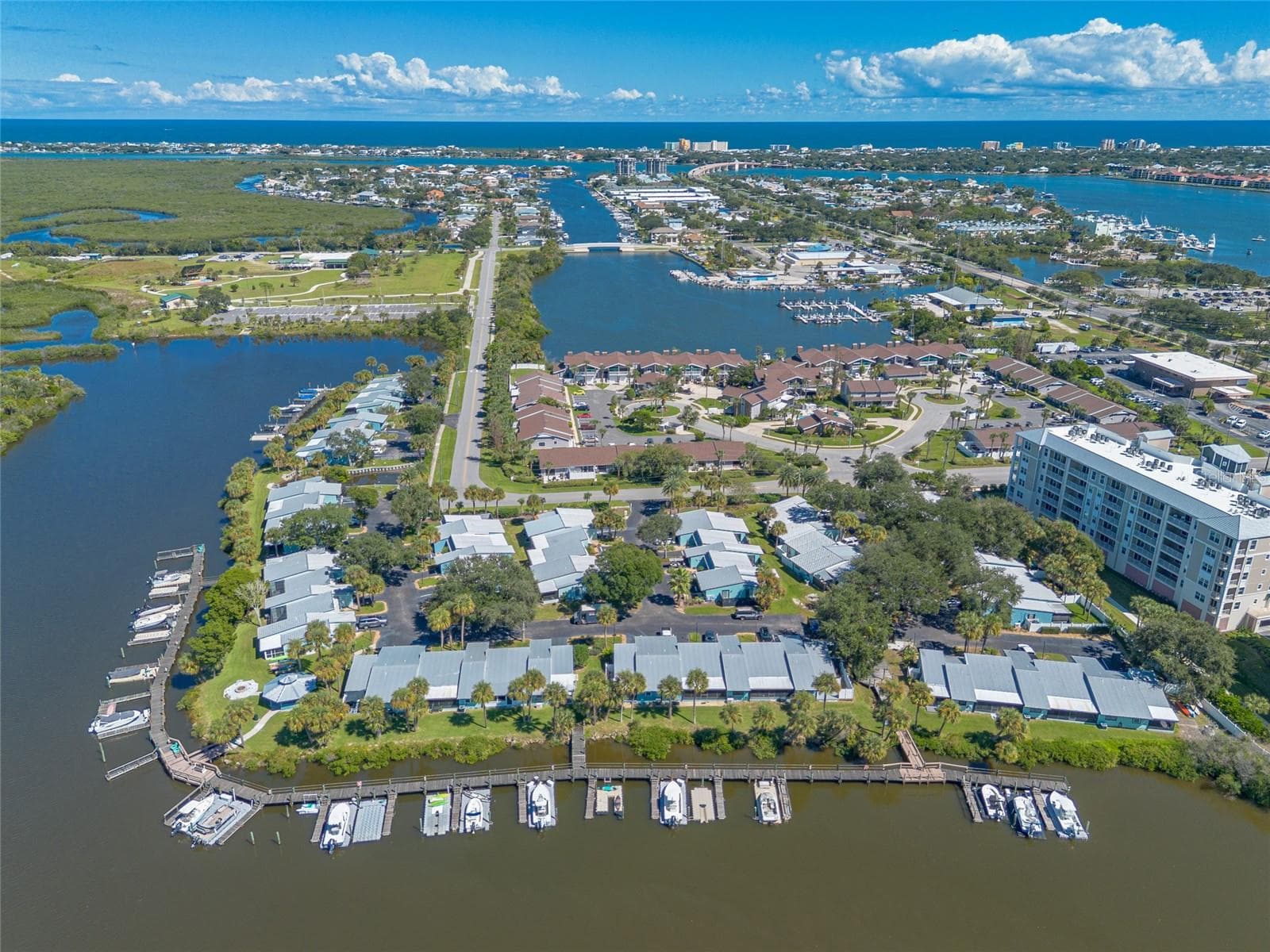 Condominium at 42 JACARANDA CAY CT #42, NEW SMYRNA BEACH, photo 42 of 46
