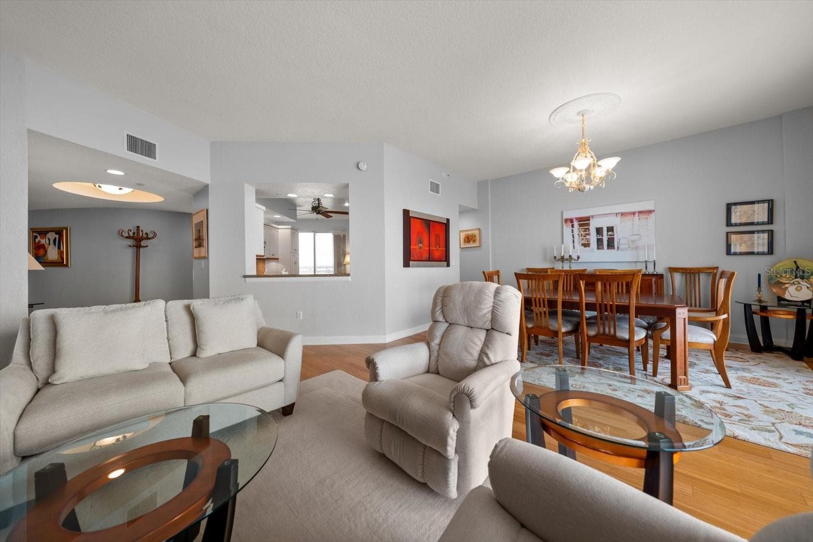 Condominium at 1200 GULF BLVD #1704, CLEARWATER, photo 11 of 68