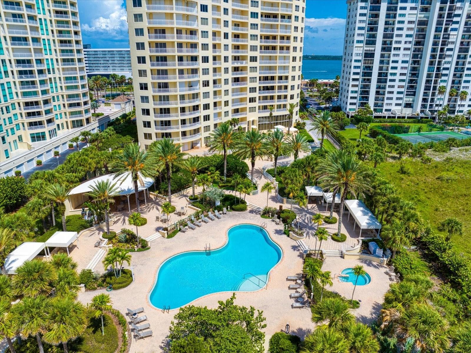 Condominium at 1200 GULF BLVD #1704, CLEARWATER, photo 59 of 68