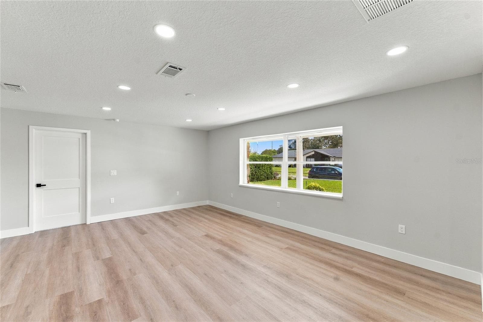 Single Family Residence at 4123 FALLWOOD CIR, ORLANDO, photo 6 of 64