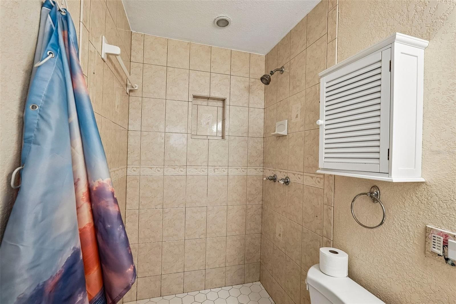 Primary Bath with walk-in shower - 22215 ONEIDA AVE, PORT CHARLOTTE