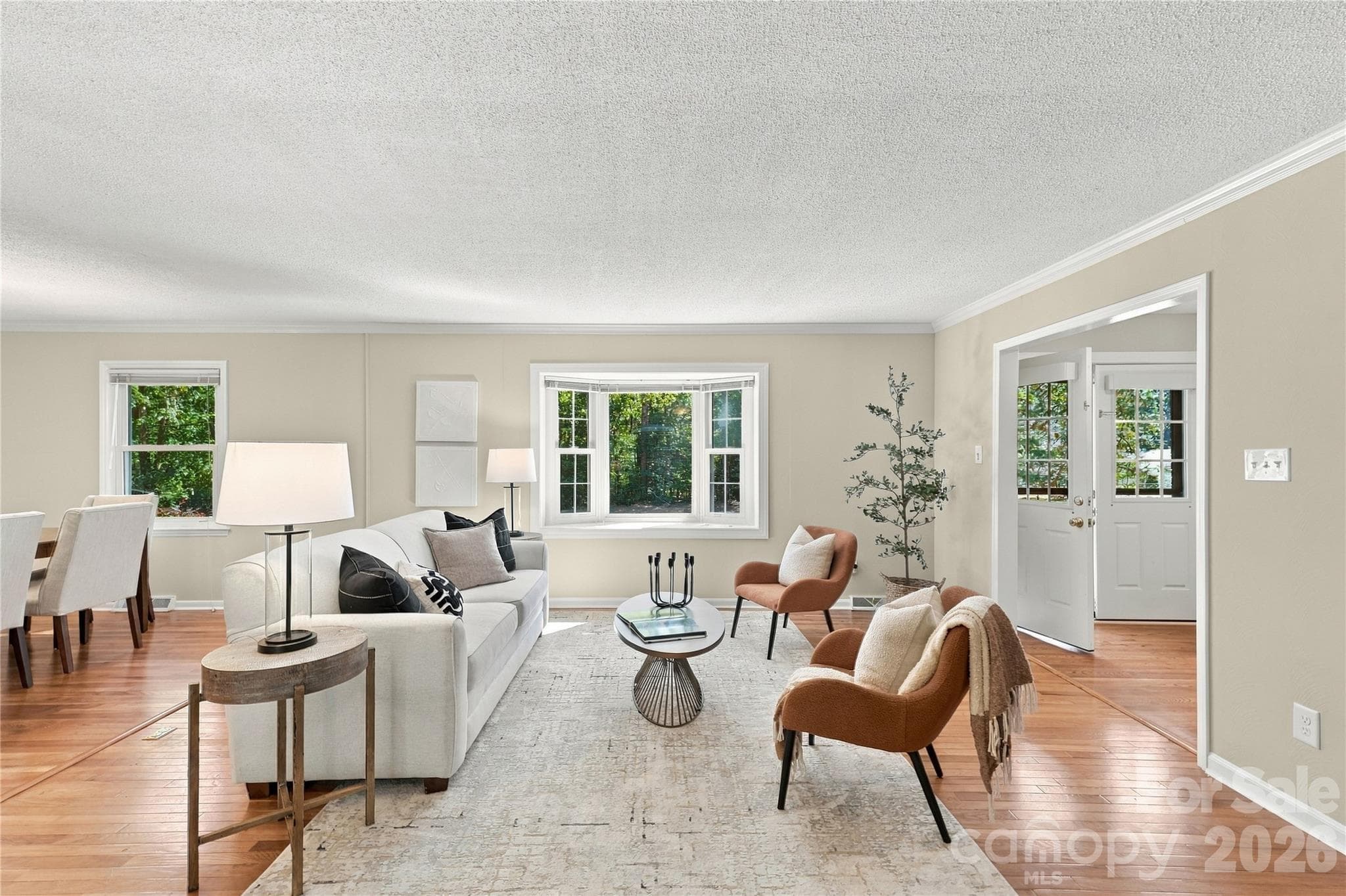 Beautiful open plan - 122 Keowee Circle, Indian Trail