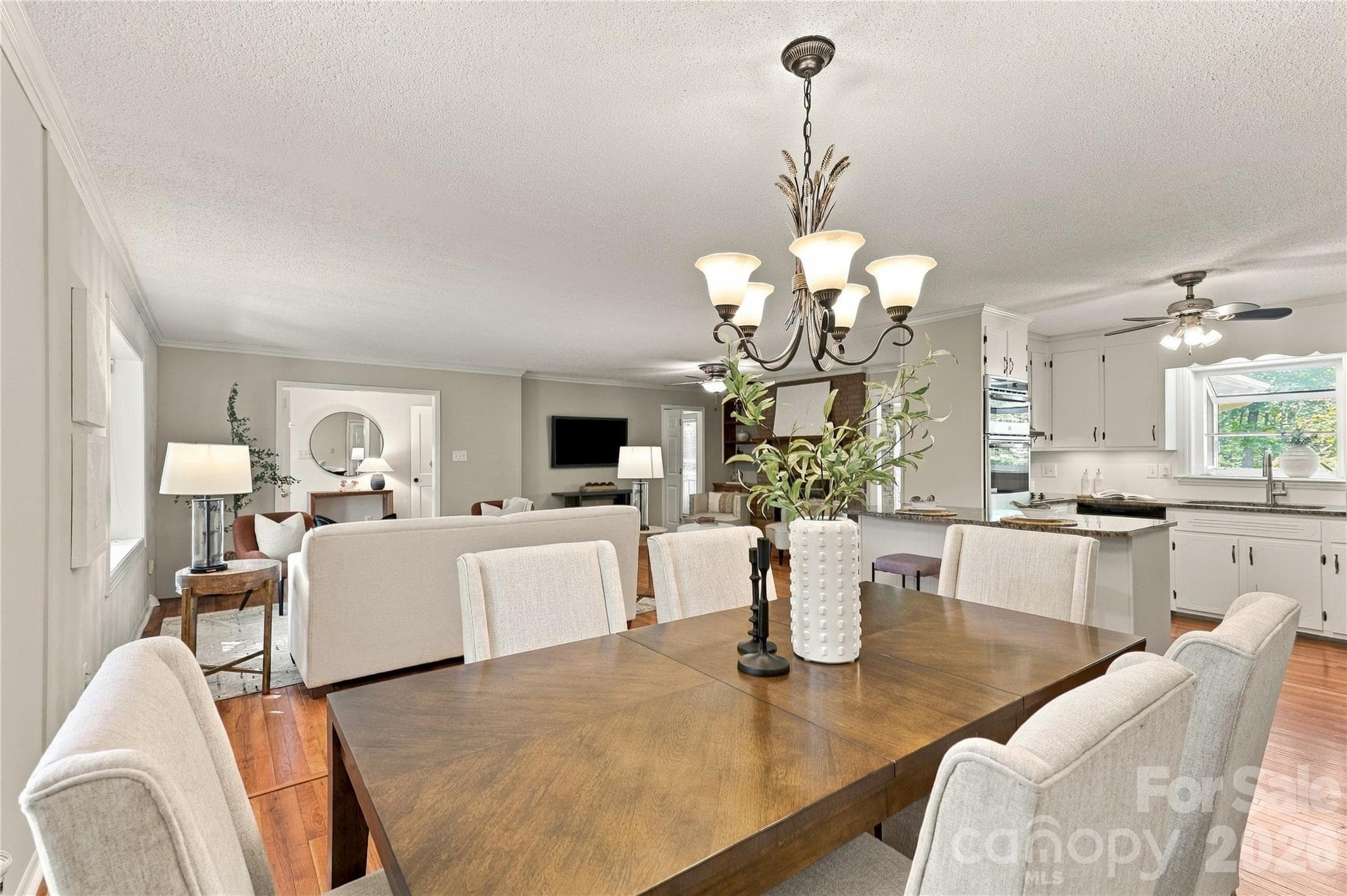 Single Family Residence at 122 Keowee Circle, Indian Trail, photo 19 of 41