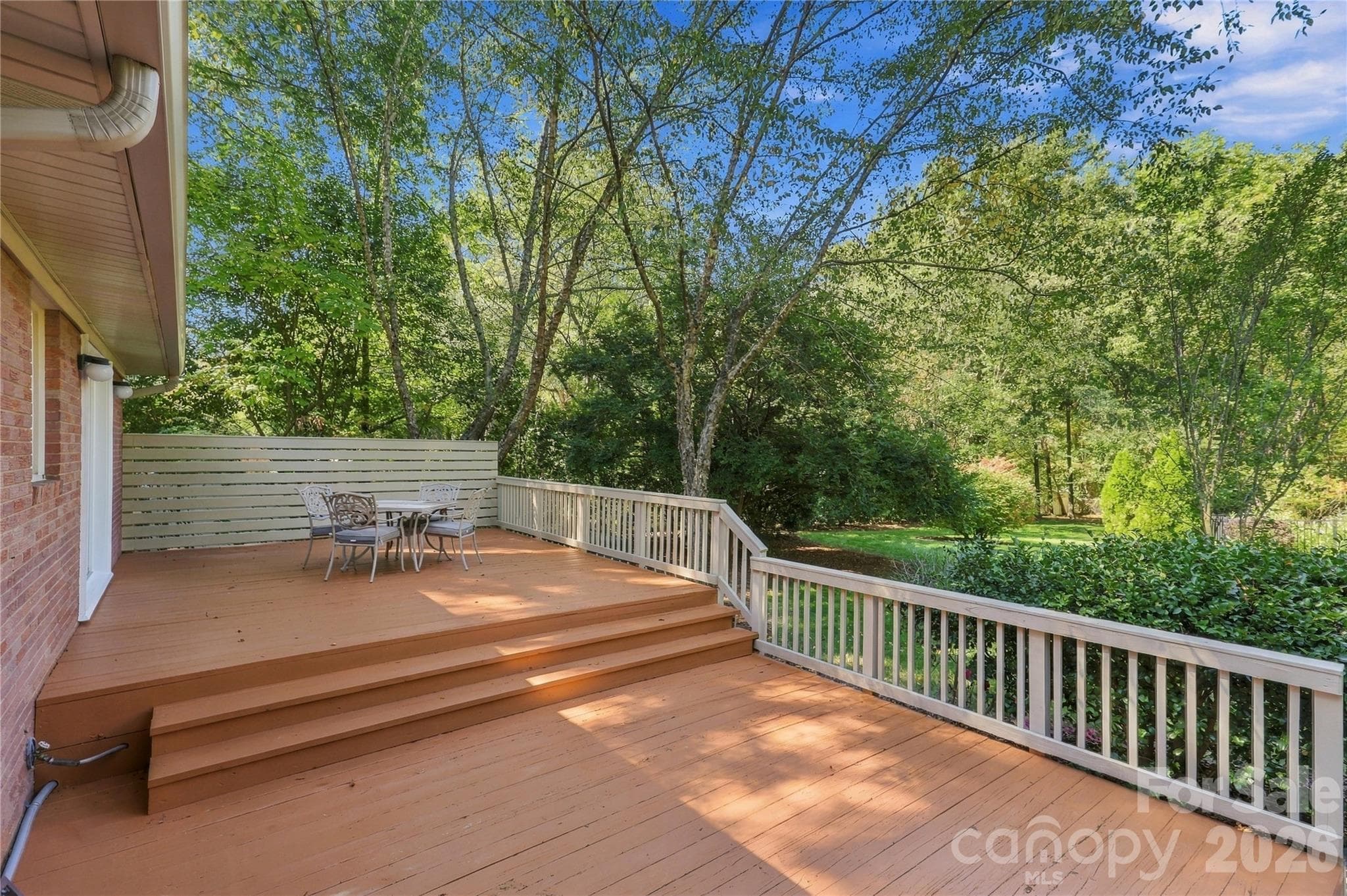 Expansive 2-tiered deck - 122 Keowee Circle, Indian Trail