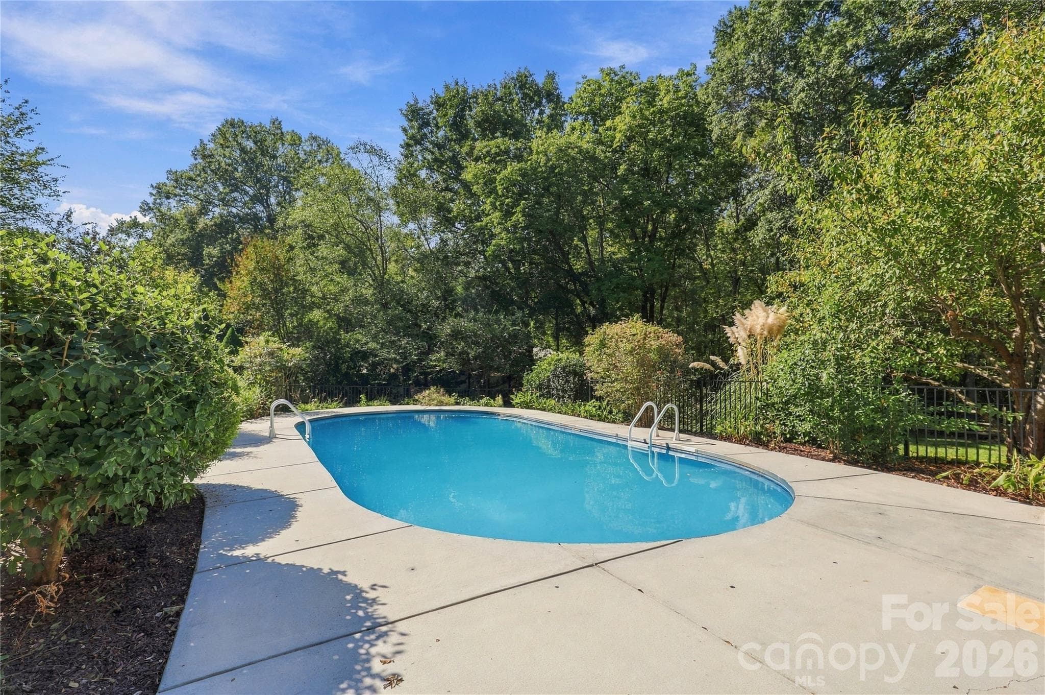 In-ground pool - 122 Keowee Circle, Indian Trail