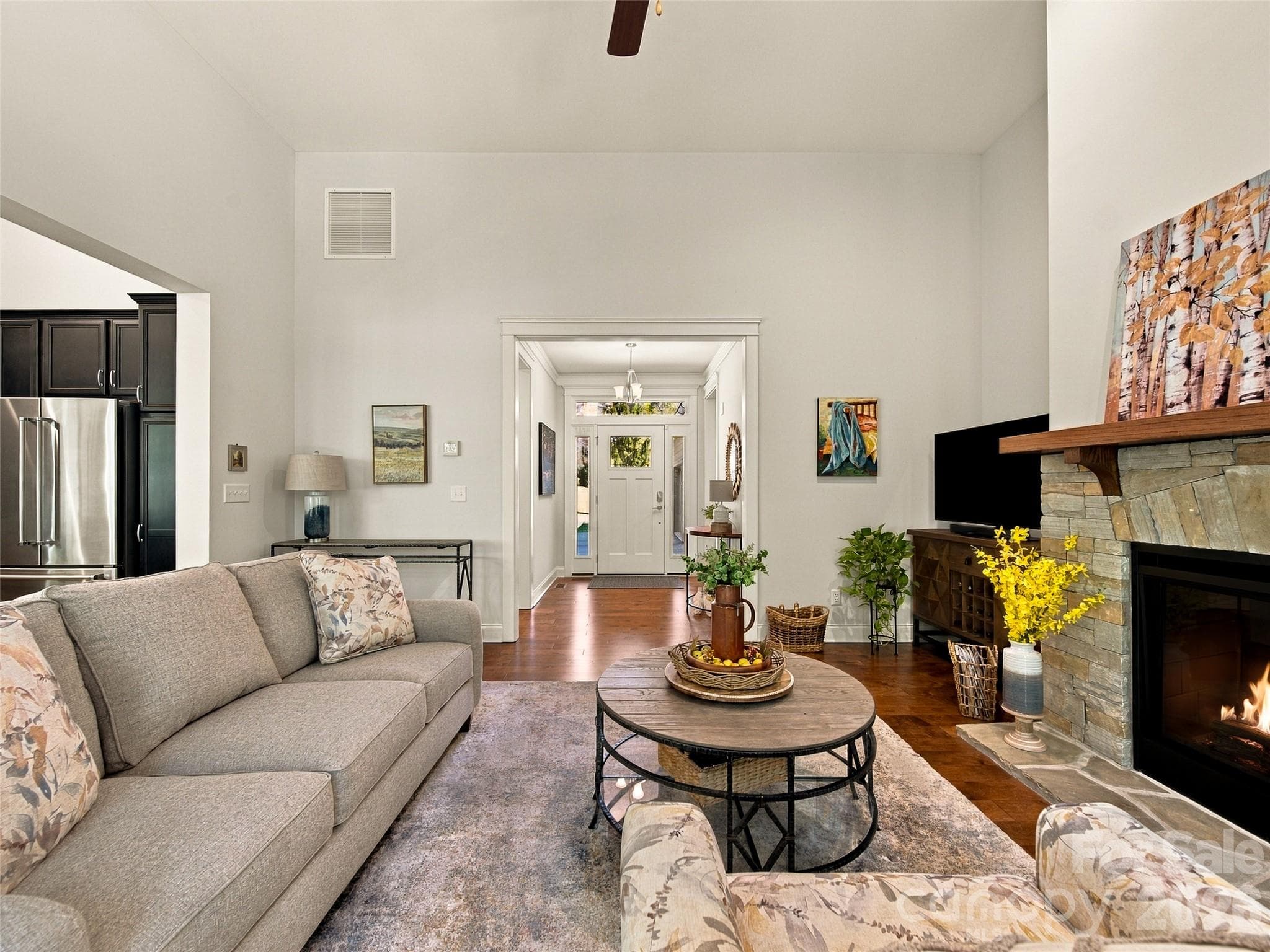 Single Family Residence at 125 Orvis Stone Circle, Biltmore Lake, photo 4 of 47
