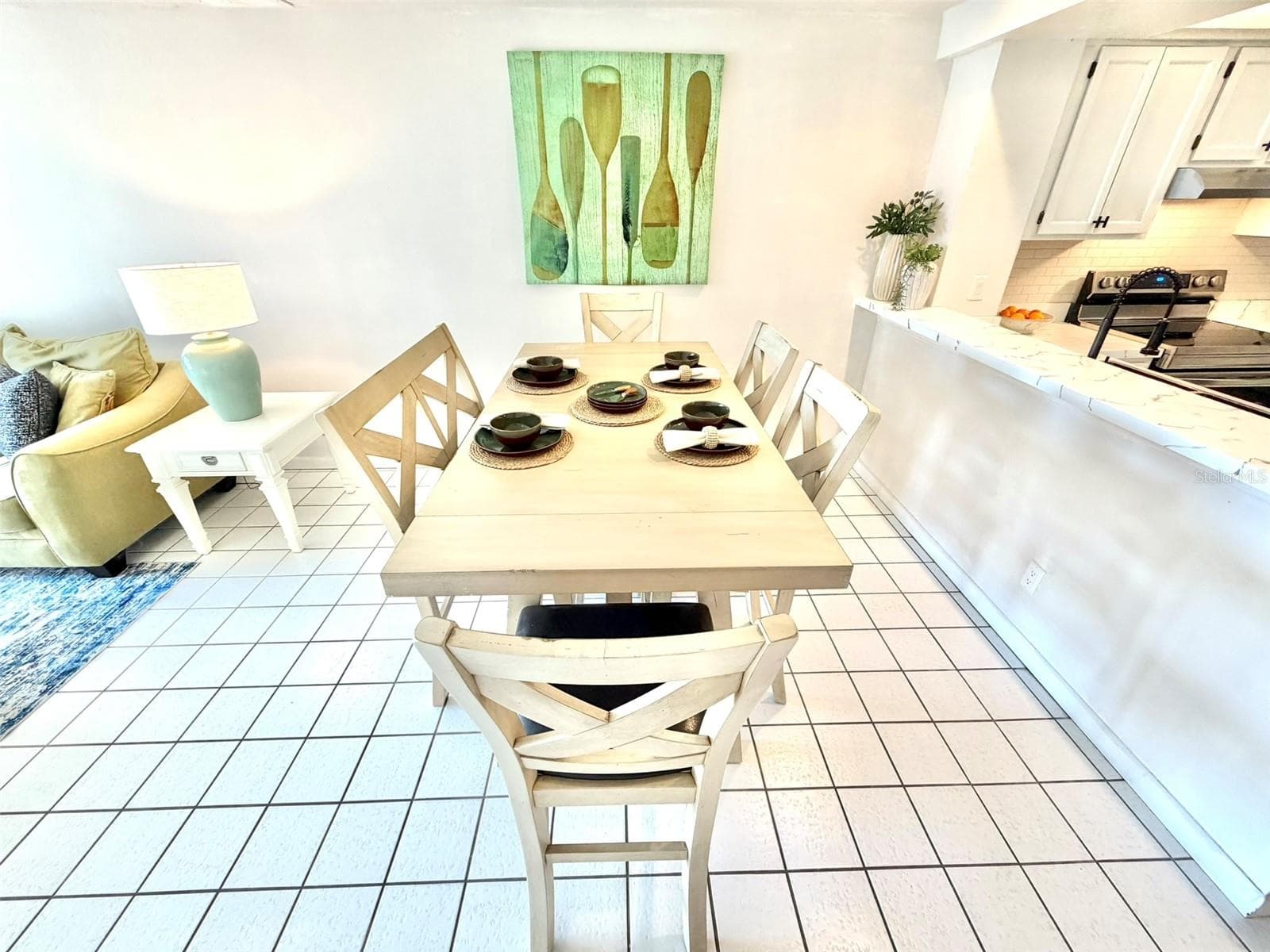 Spacious and flexible dining space. - 19201 VISTA LN #D2, INDIAN SHORES