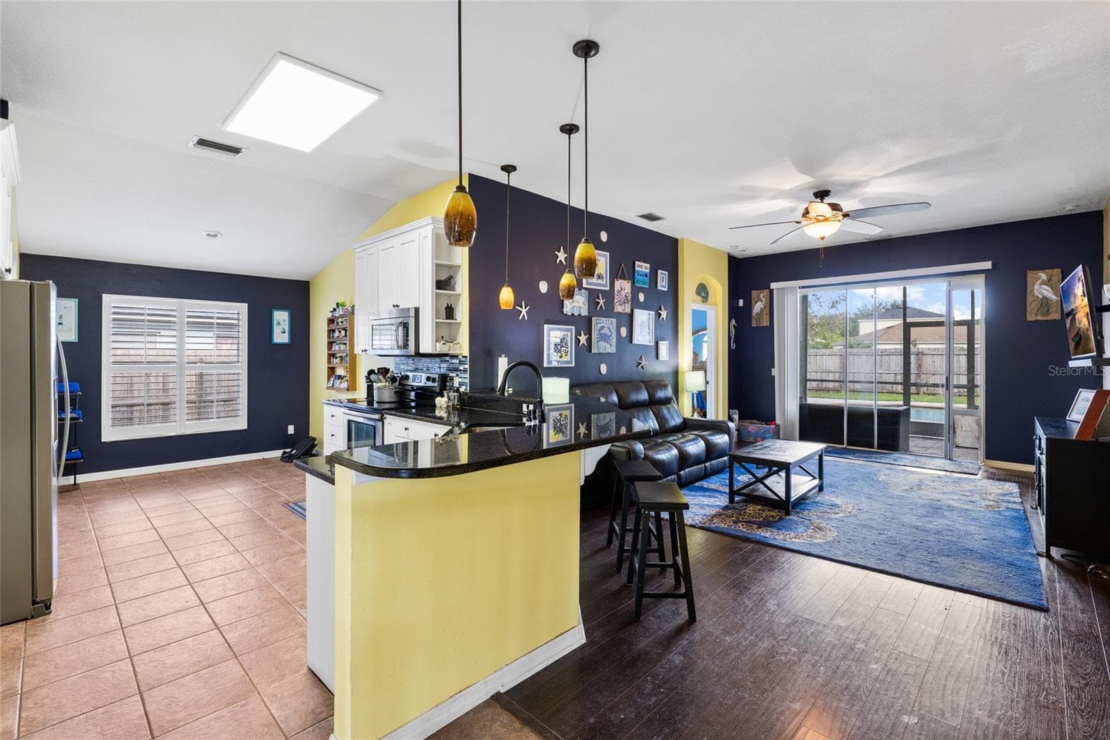 Single Family Residence at 1401 LAKE SHORE RANCH DR, SEFFNER, photo 10 of 45