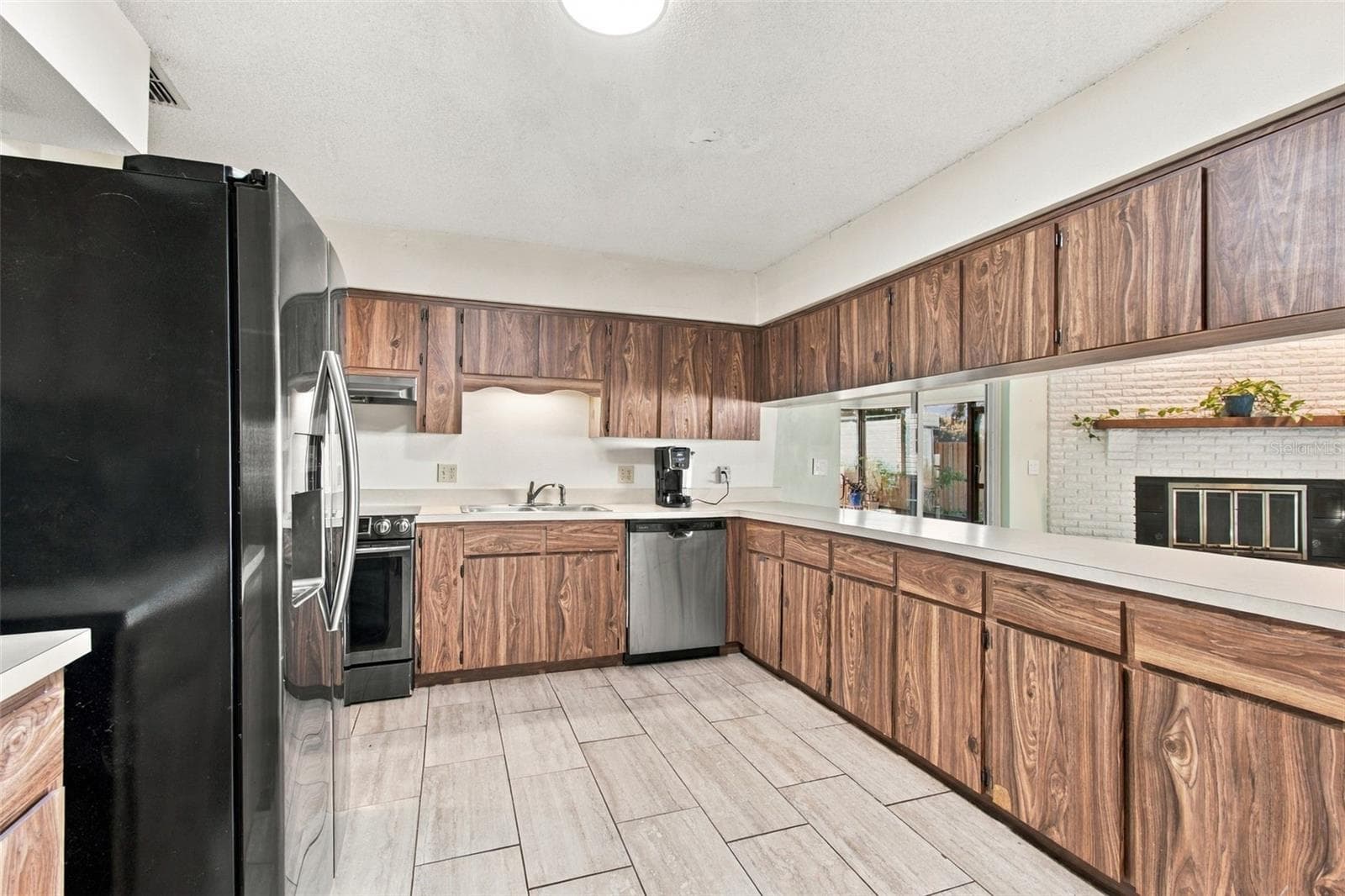Single Family Residence at 12527 LACEY DR, NEW PORT RICHEY, photo 10 of 72
