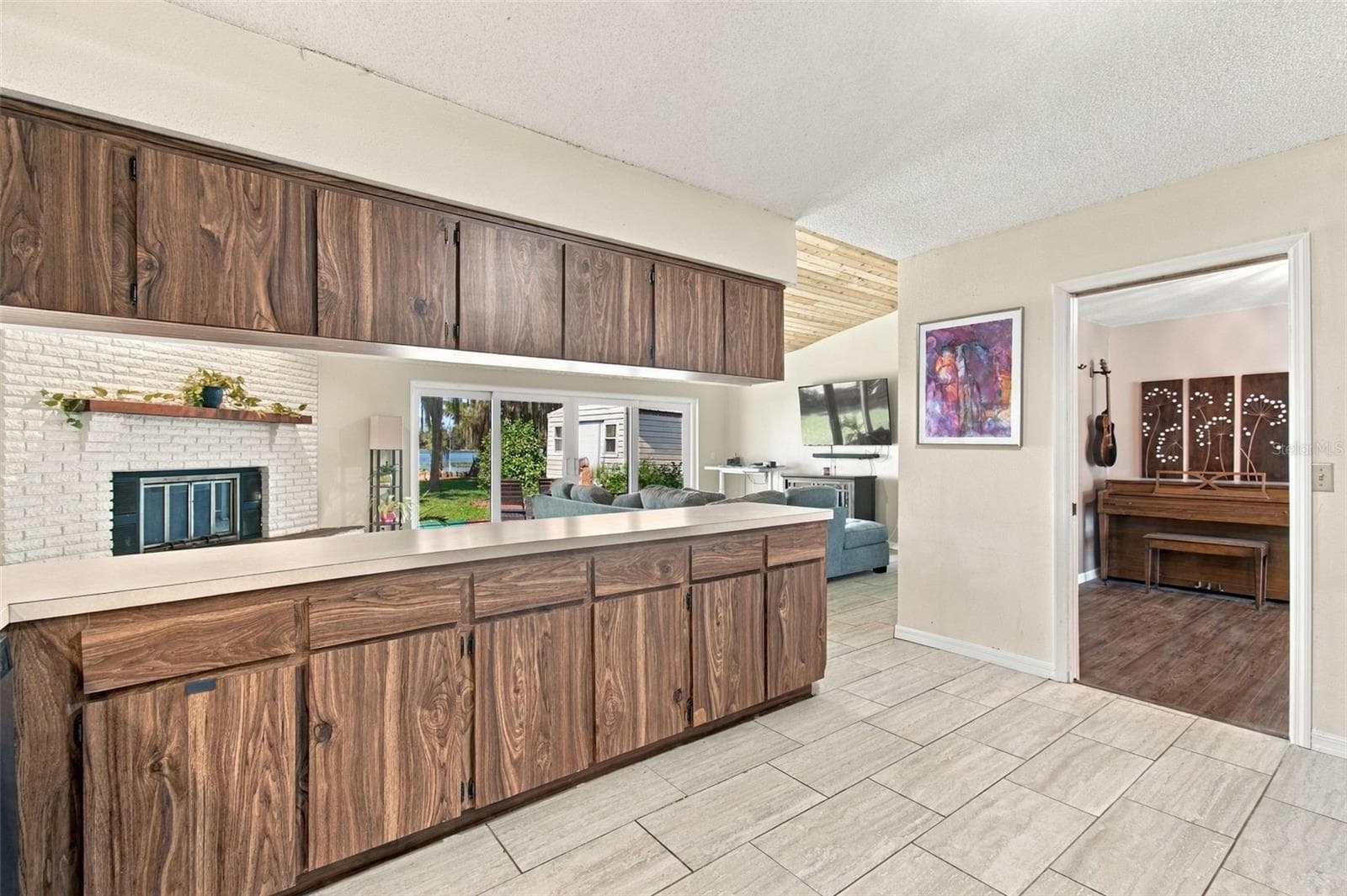 Single Family Residence at 12527 LACEY DR, NEW PORT RICHEY, photo 11 of 72