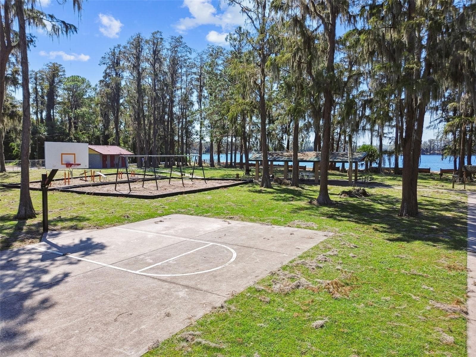 Single Family Residence at 12527 LACEY DR, NEW PORT RICHEY, photo 65 of 72