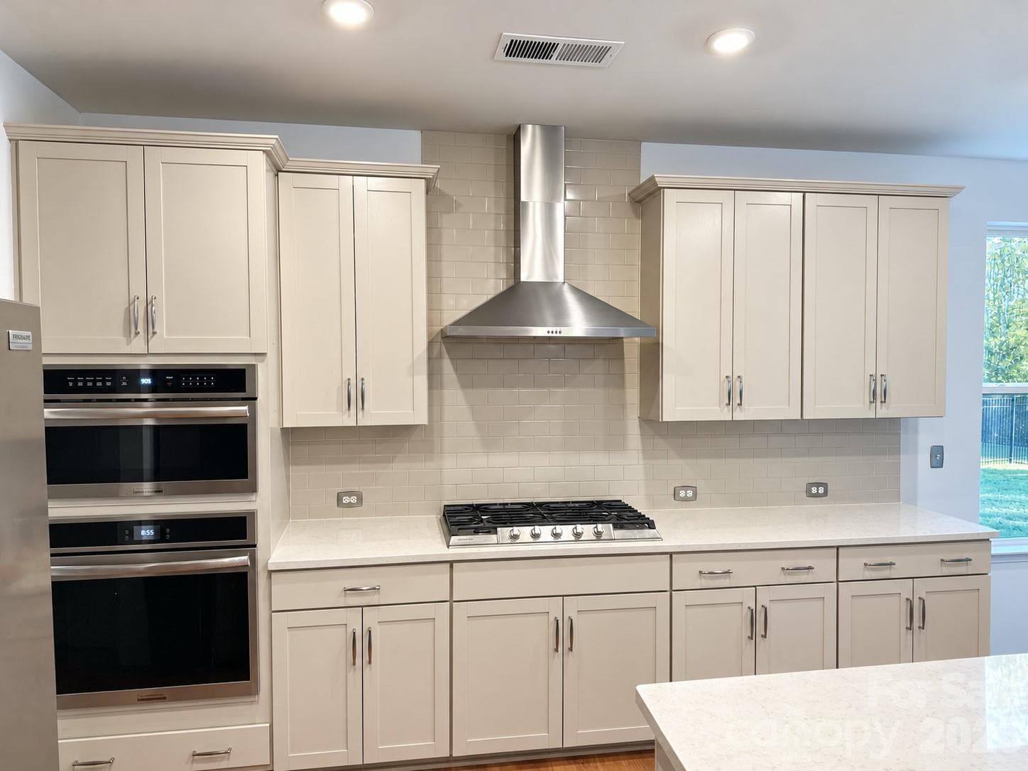 Single Family Residence at 2036 Sweet Magnolia Lane, Clover, photo 6 of 50