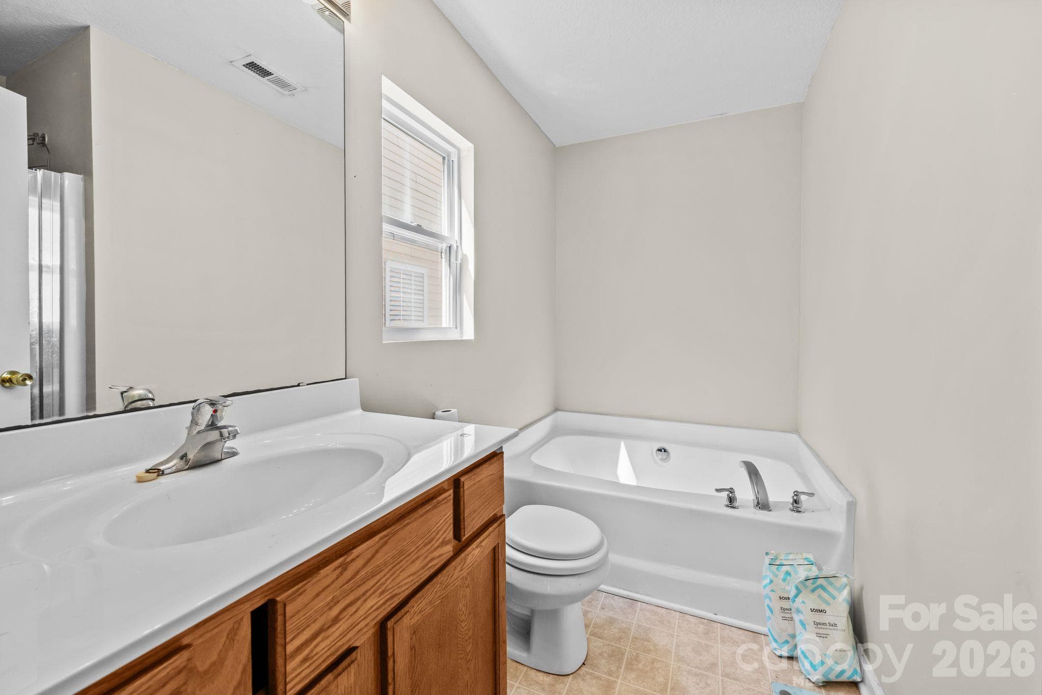 Single Family Residence at 2636 Cochrane Drive, Charlotte, photo 13 of 28