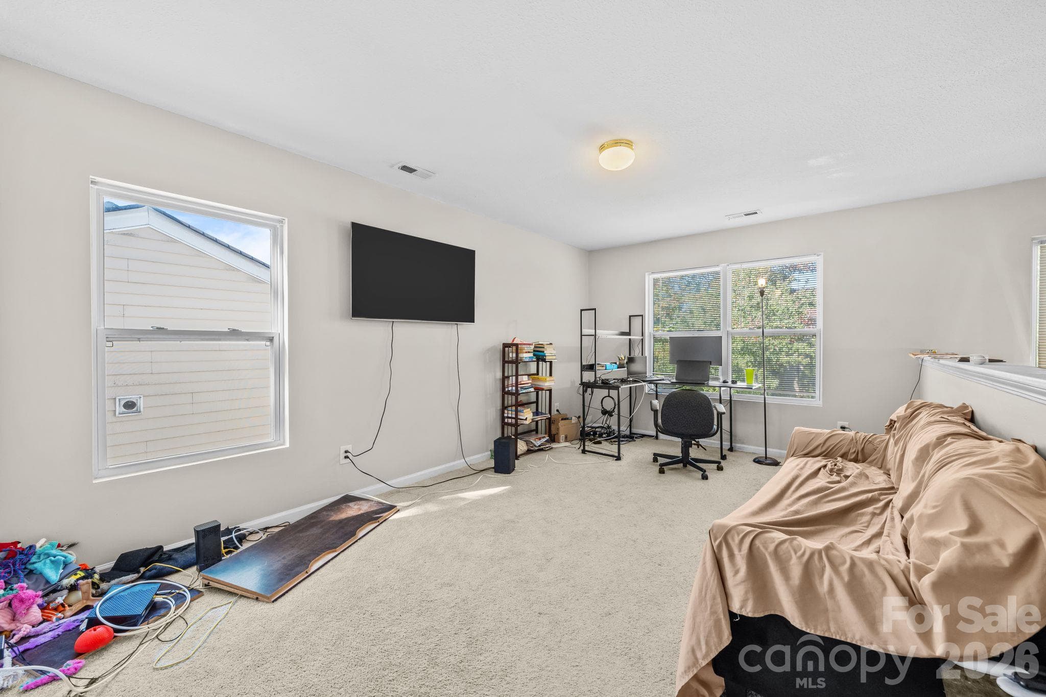Single Family Residence at 2636 Cochrane Drive, Charlotte, photo 16 of 28