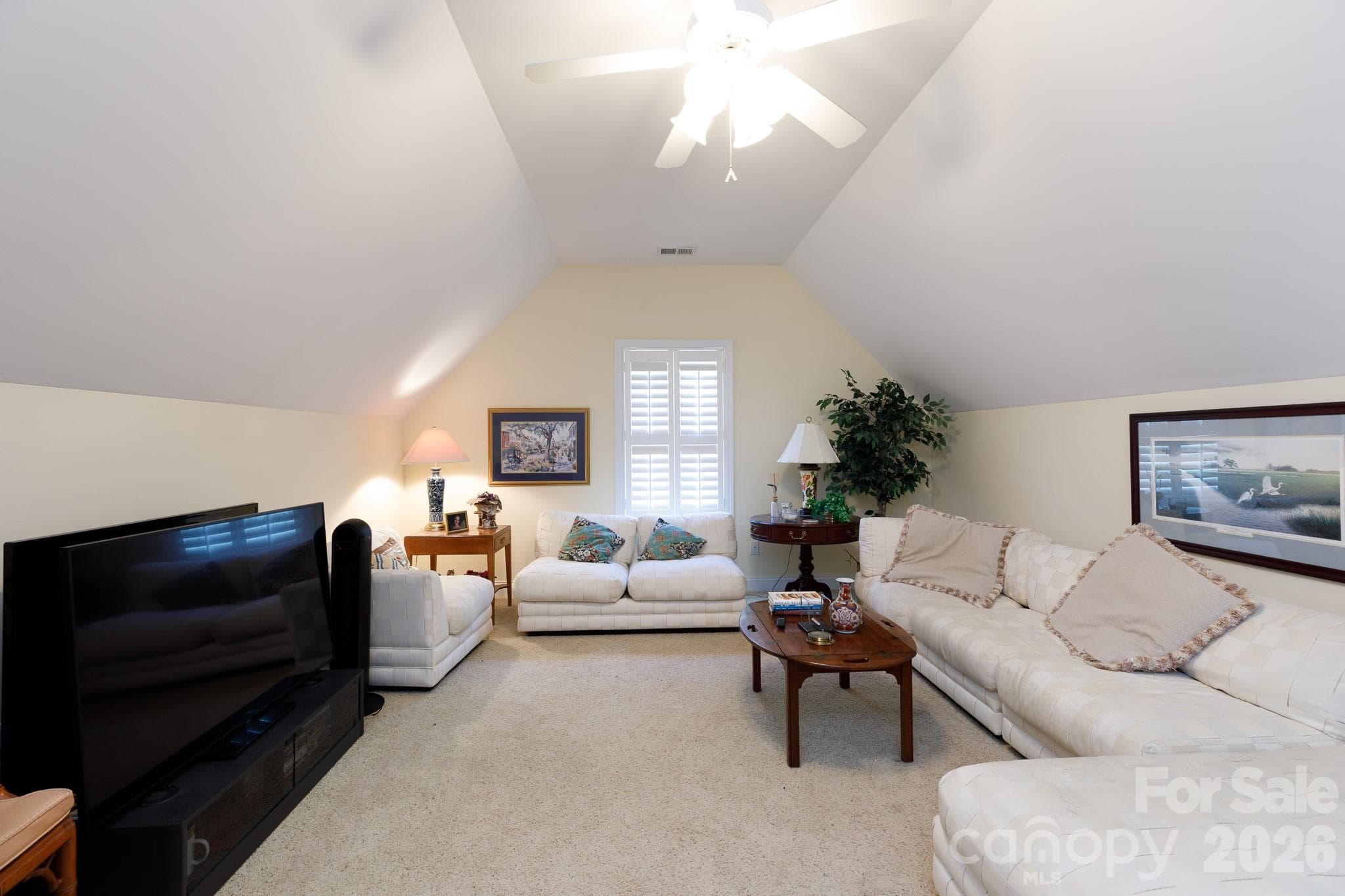 Single Family Residence at 952 Lake Club Drive, Rock Hill, photo 19 of 33