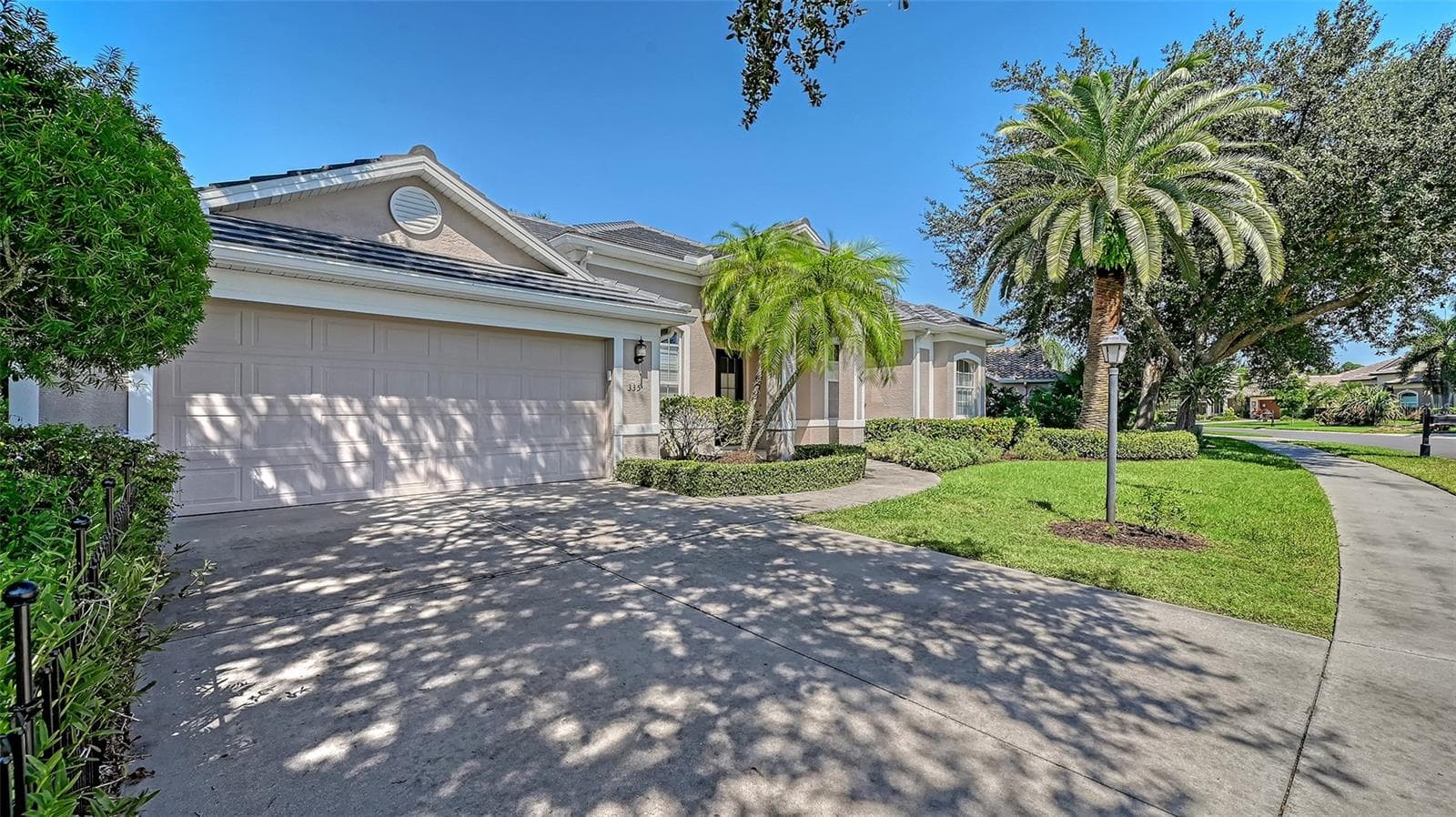 Welcome Home - 335 PARK TRACE BLVD, OSPREY