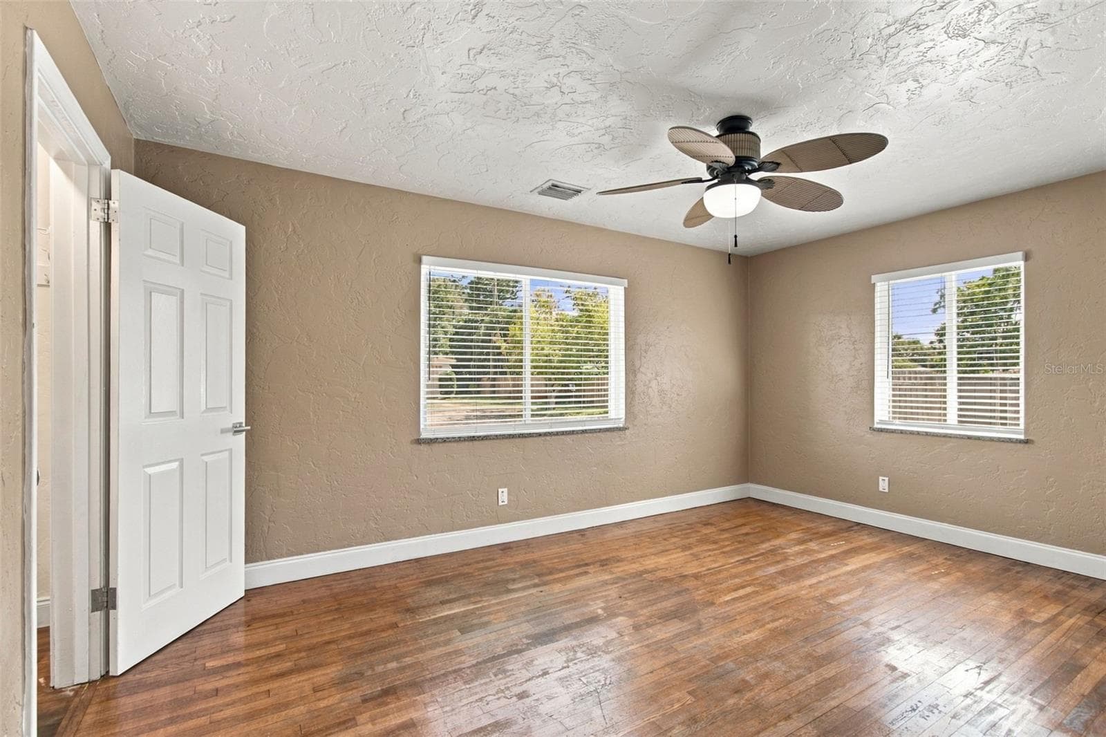 Single Family Residence at 740 64TH ST N, ST PETERSBURG, photo 18 of 26