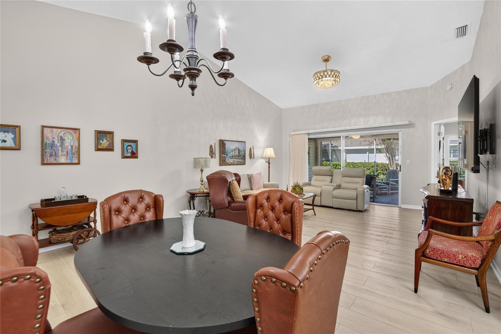 Condominium at 2433 NEW HAVEN CIR, SUN CITY CENTER, photo 10 of 40