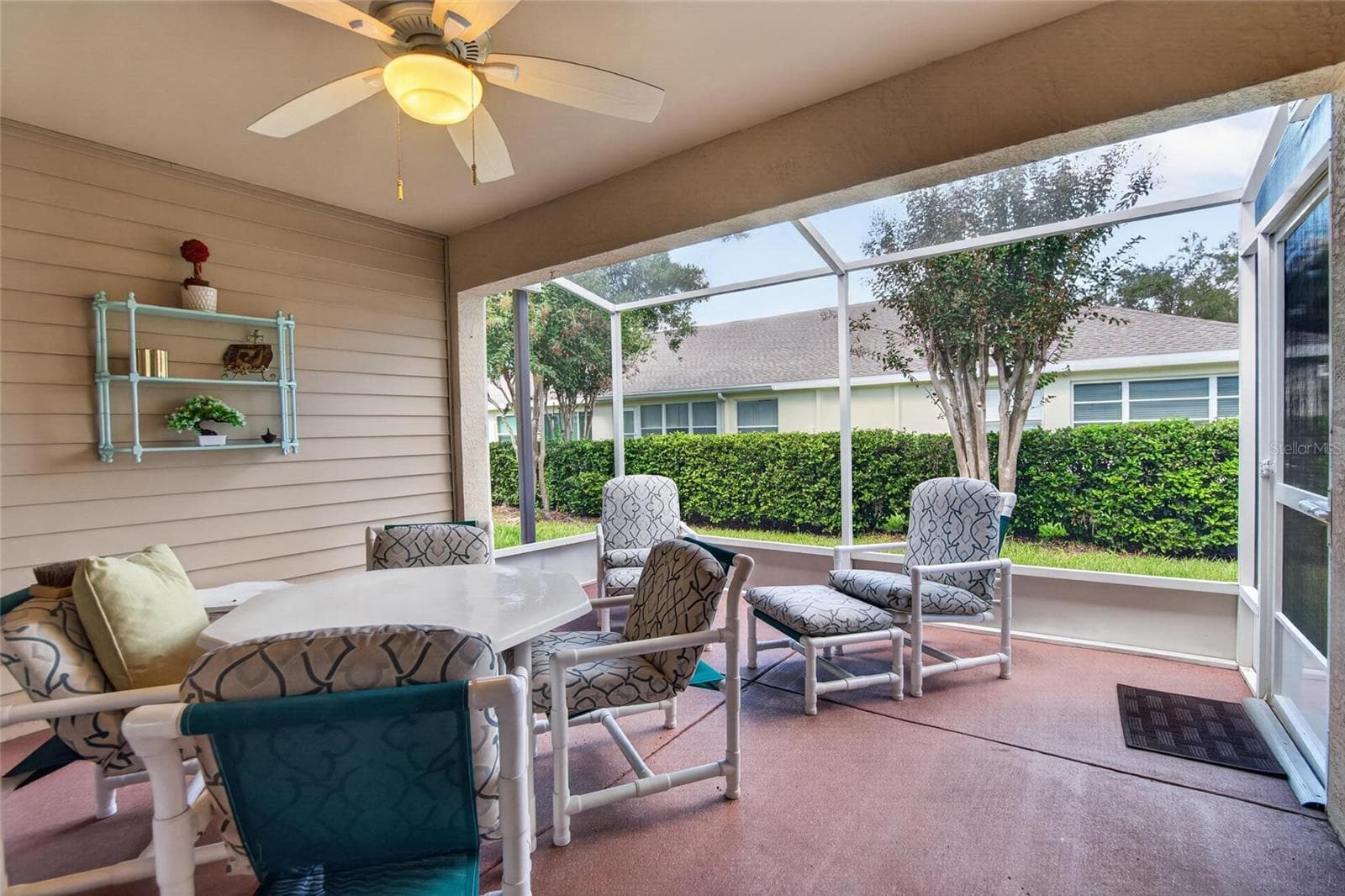 Condominium at 2433 NEW HAVEN CIR, SUN CITY CENTER, photo 36 of 40