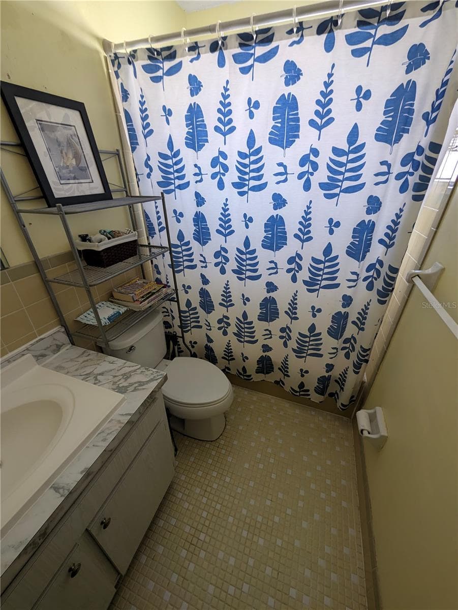 Single Family Residence at 3545 3RD AVE N, ST PETERSBURG, photo 14 of 22