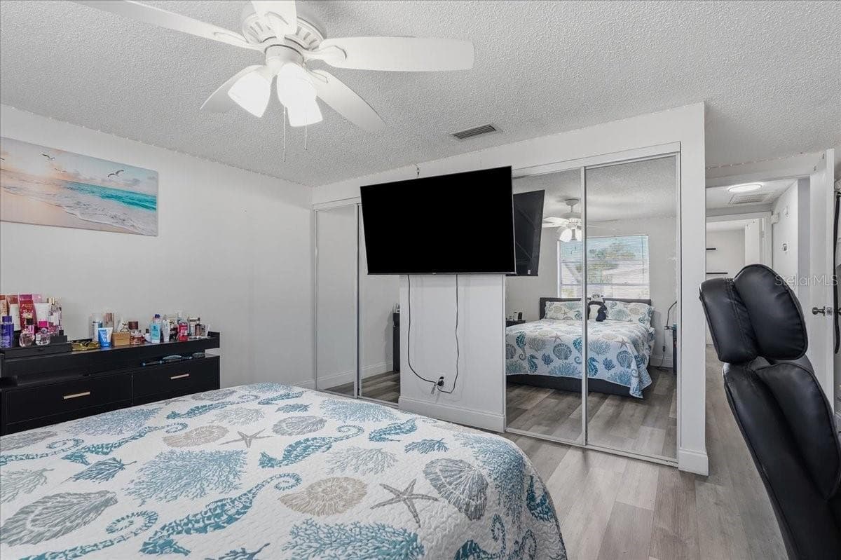 Single Family Residence at 7603 WOODLAND OAKS CT, TAMPA, photo 23 of 58
