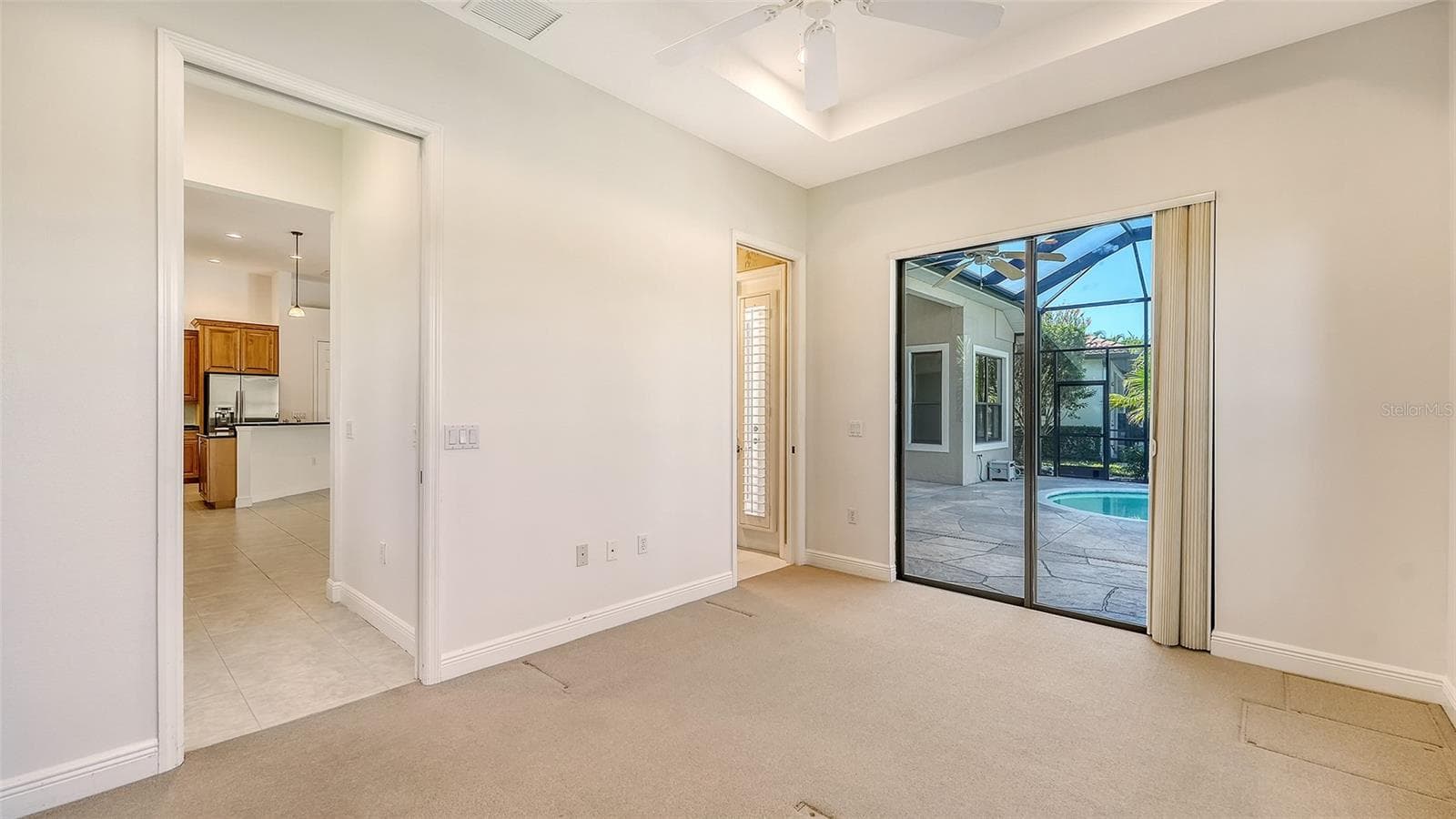Single Family Residence at 13978 SIENA LOOP, LAKEWOOD RANCH, photo 31 of 65