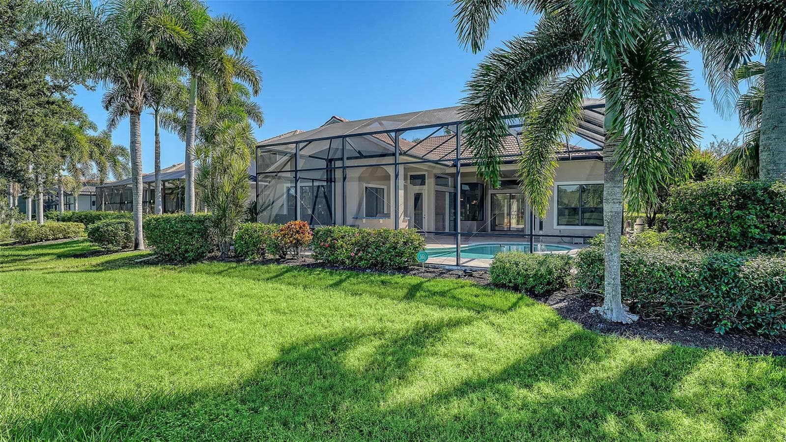 Single Family Residence at 13978 SIENA LOOP, LAKEWOOD RANCH, photo 45 of 65