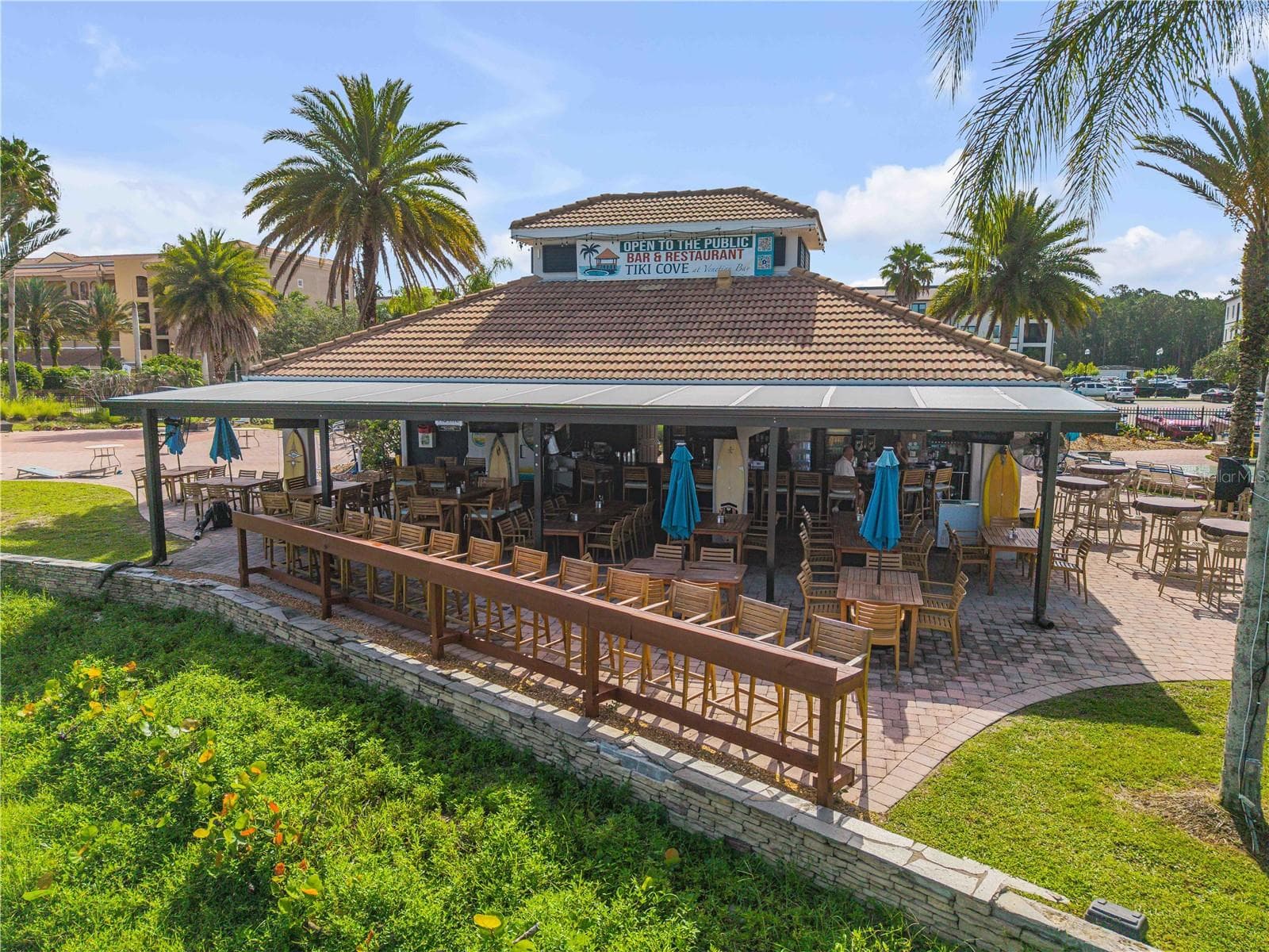 Tiki Cove Full Service Resort Style Pool - 3321 PINO AVE, NEW SMYRNA BEACH