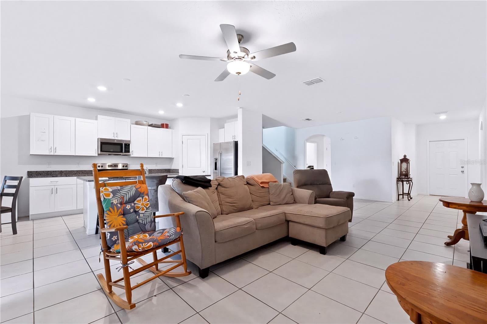 Single Family Residence at 6330 TEN ACRE CT, ZEPHYRHILLS, photo 6 of 34