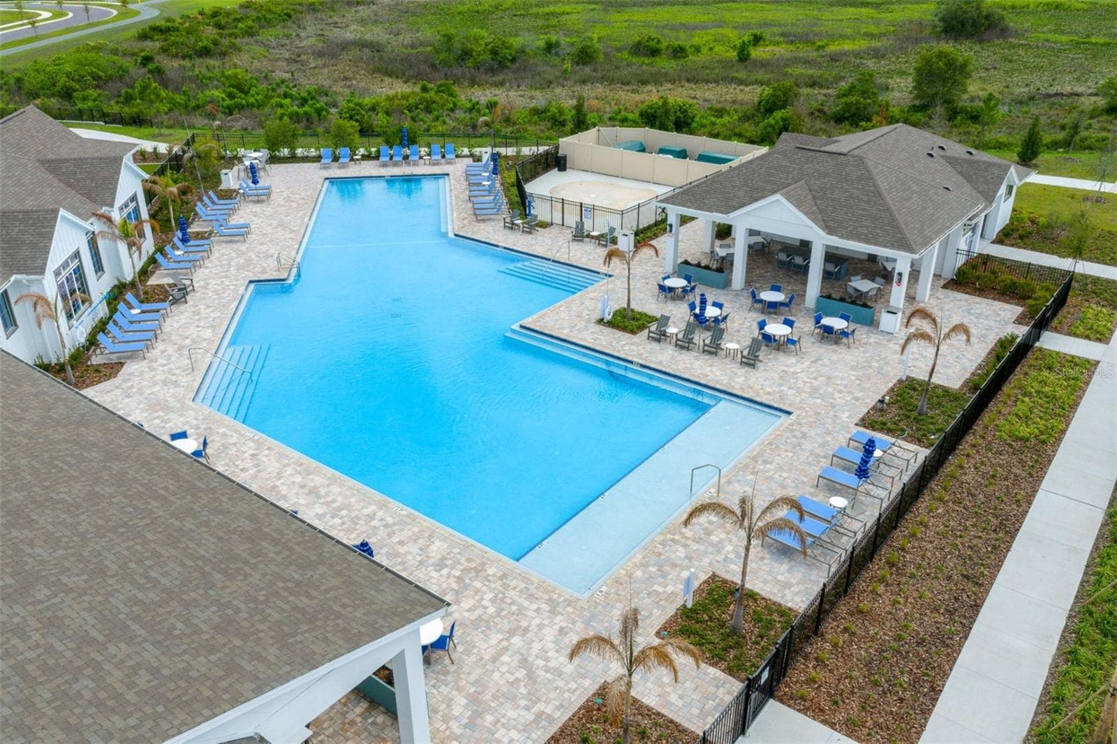 Resort Style Amenities - 5510 FREESIA DR, LAKELAND