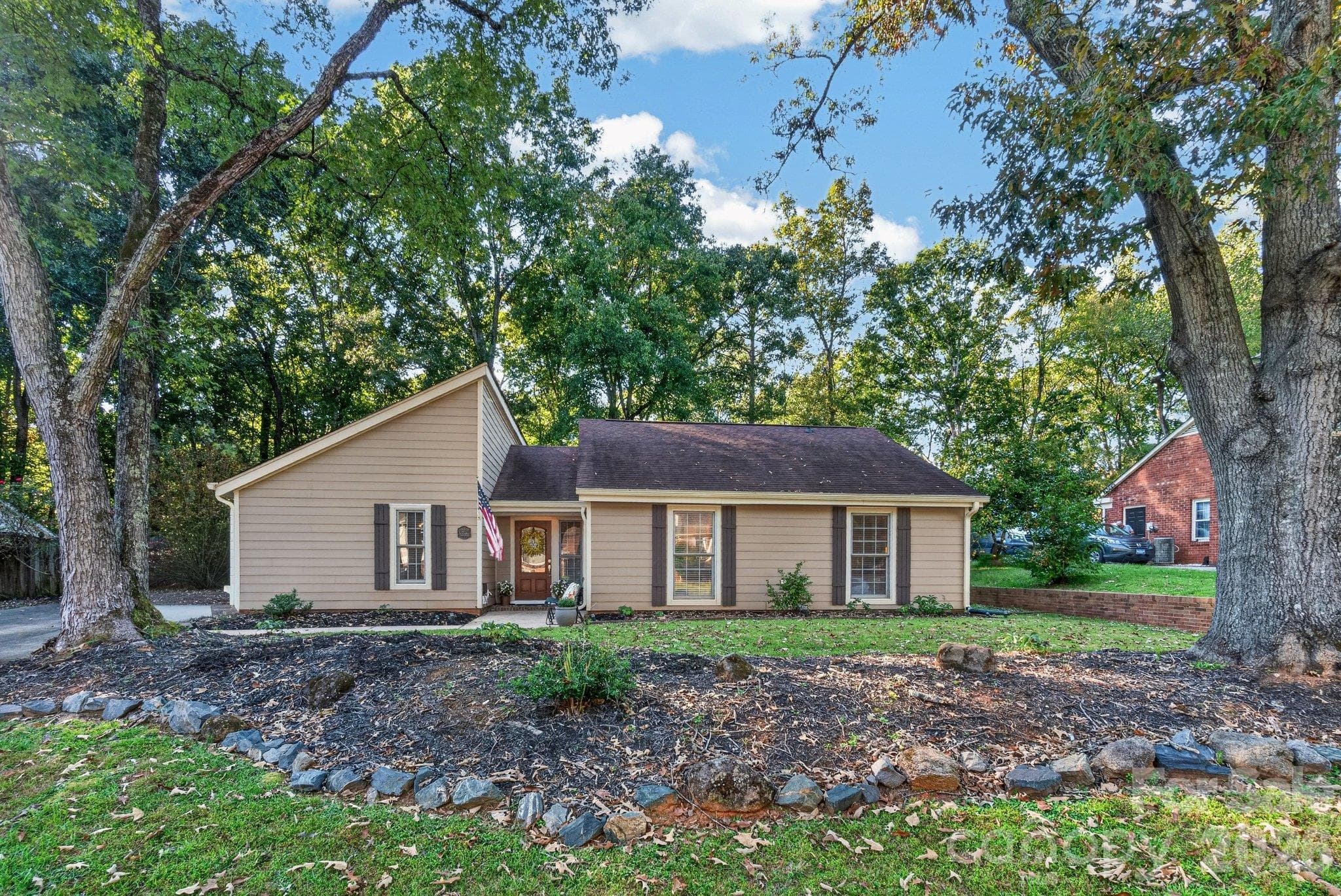 4506 Woods End Lane