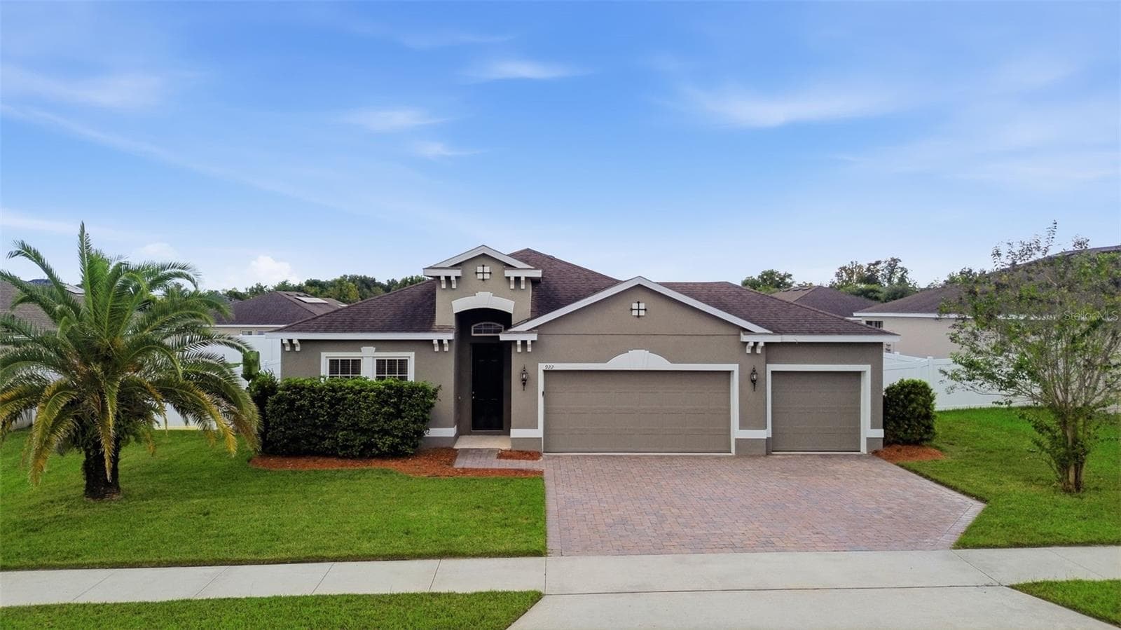 Single Family Residence at 922 GLAZEBROOK LOOP, ORANGE CITY, photo 8 of 54