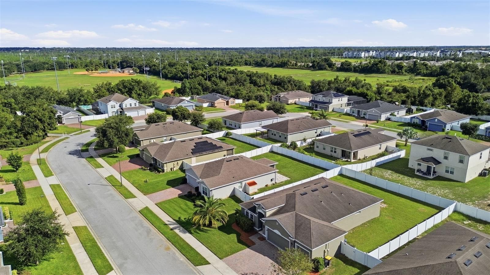 Single Family Residence at 922 GLAZEBROOK LOOP, ORANGE CITY, photo 14 of 54