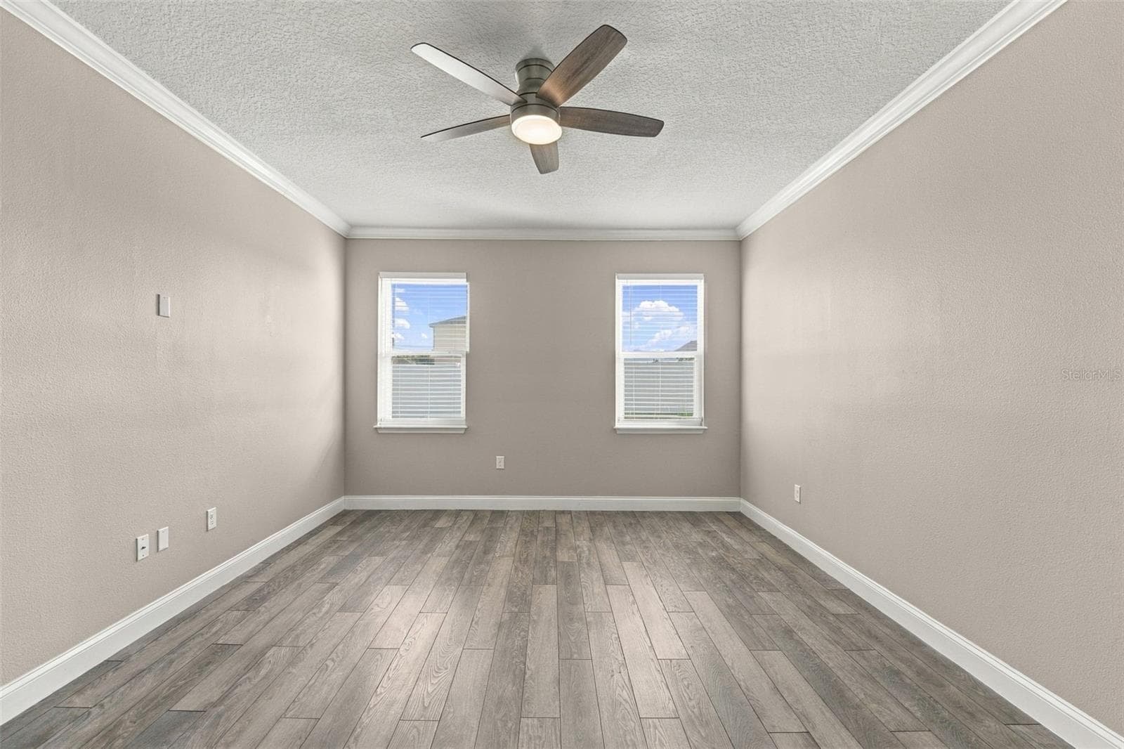 Single Family Residence at 922 GLAZEBROOK LOOP, ORANGE CITY, photo 35 of 54